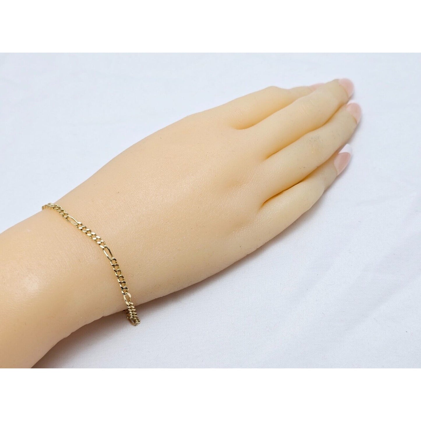 14K Yellow Gold Figaro Link Bracelet