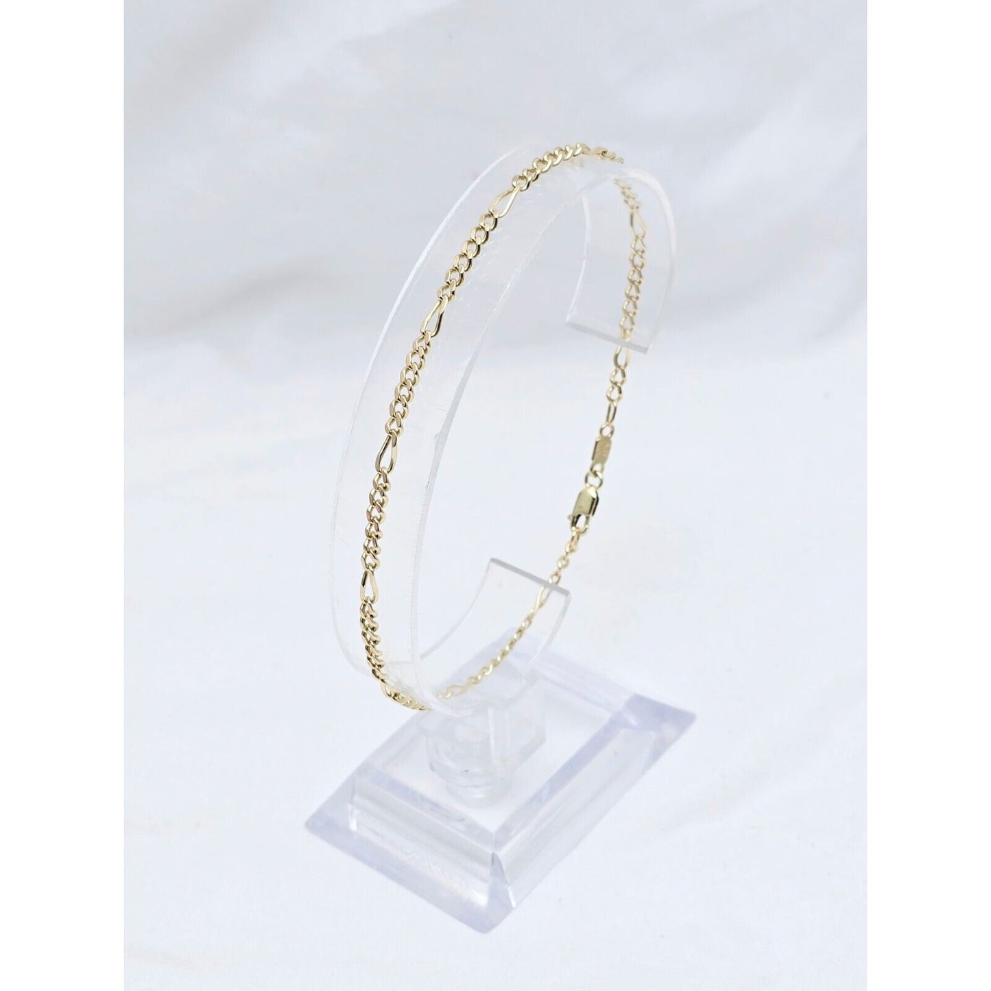 14K Yellow Gold Figaro Link Bracelet