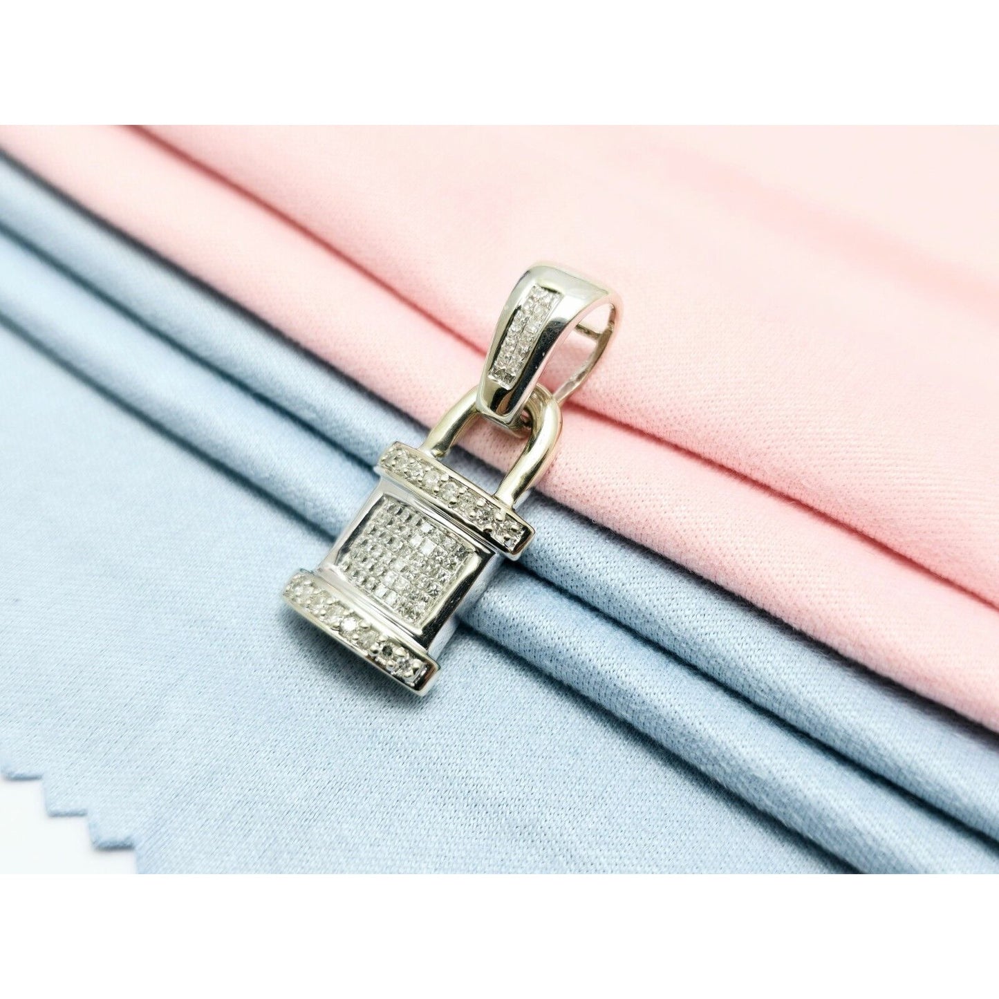 14K White Gold Diamond Dangle Drop Pad Lock Pendant Charm