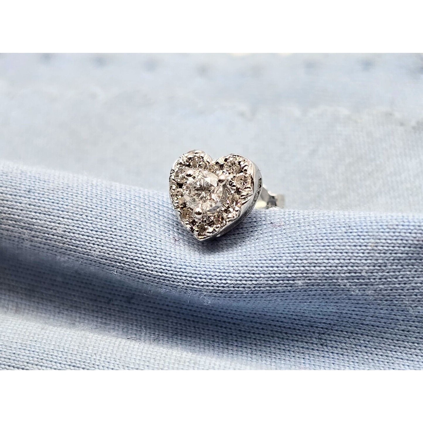 Single 10K White Gold Heart Shaped Round Cut Diamond Stud Earring
