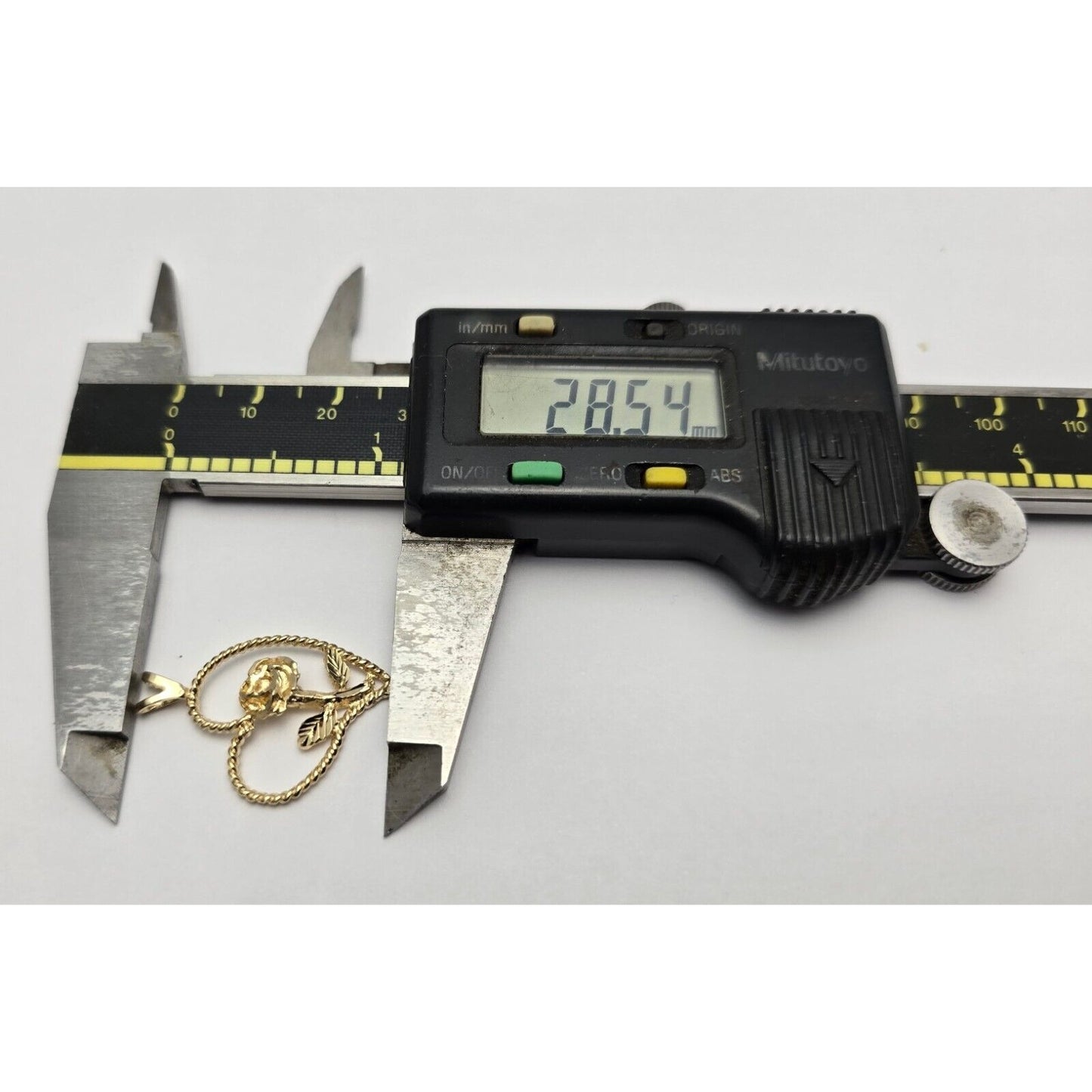 14K Yellow Gold Diamond Cut Flower Rose in Open Heart Charm Pendant