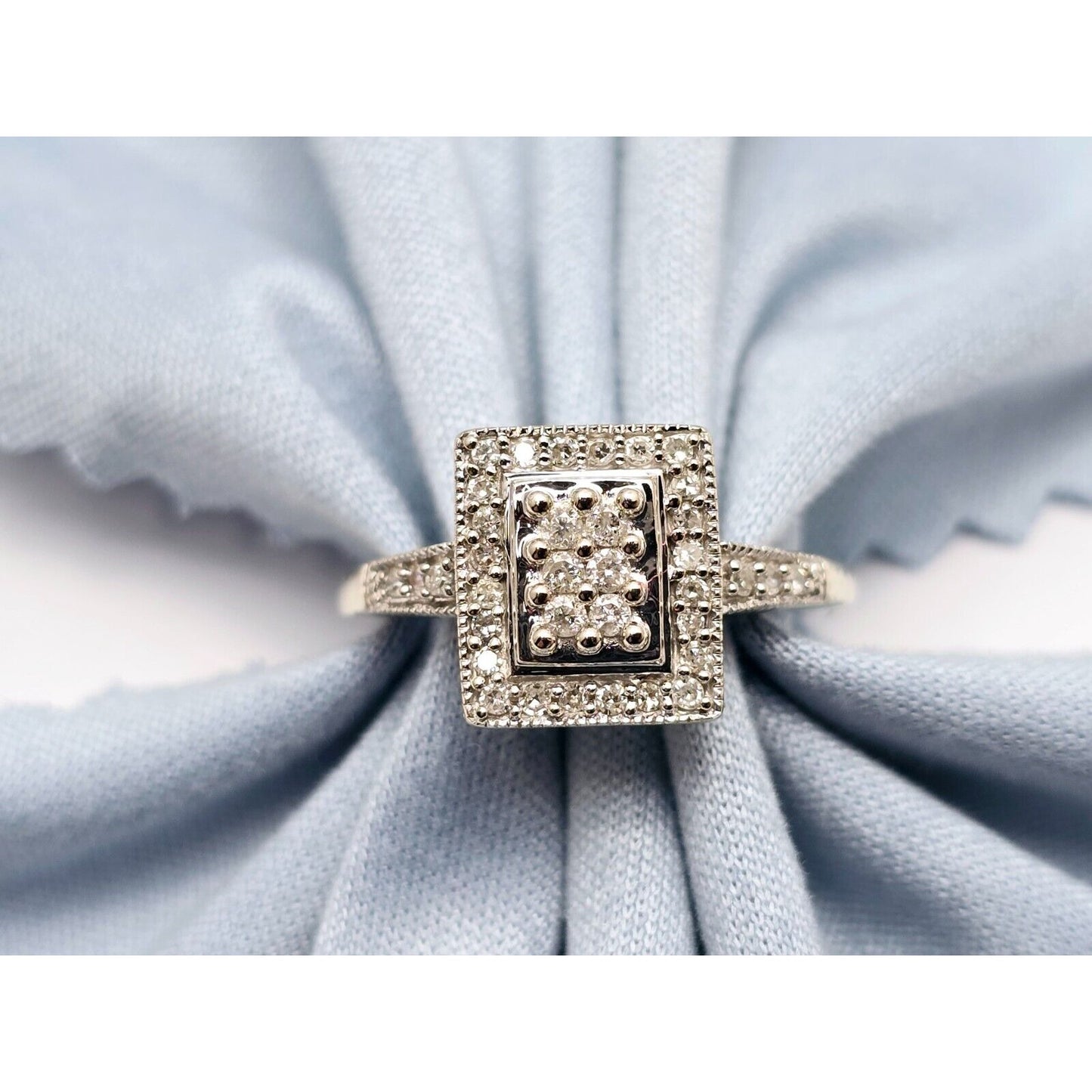 14K White Gold Diamond Square Shaped Cocktail Ring