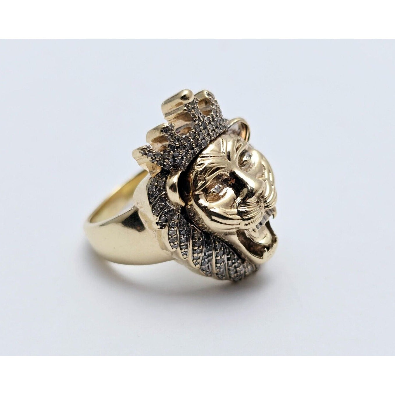 10K Yellow Gold Crown Lion Head Diamond Ring
