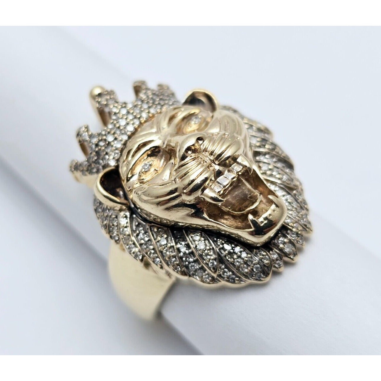 10K Yellow Gold Crown Lion Head Diamond Ring