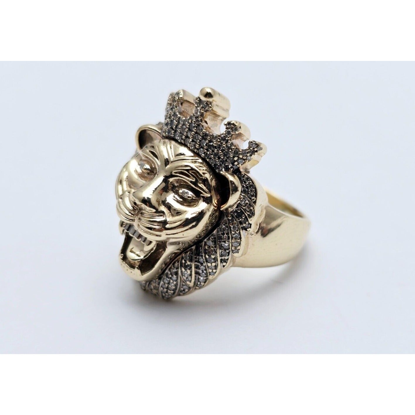10K Yellow Gold Crown Lion Head Diamond Ring