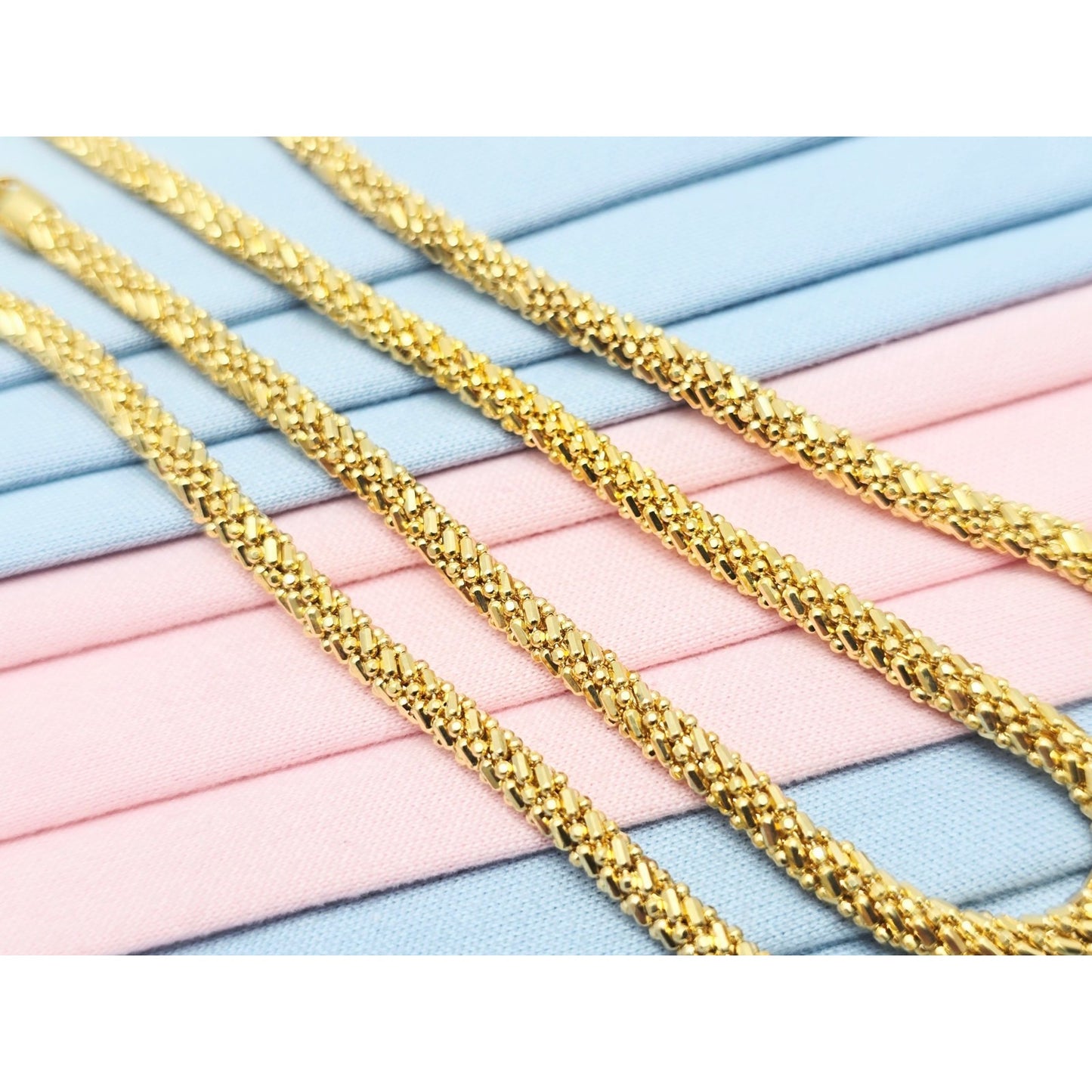 18K Yellow Gold Mesh Weave Snake Chain Necklace