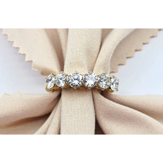 14K Yellow Gold Single Row Diamond Engraved Ring