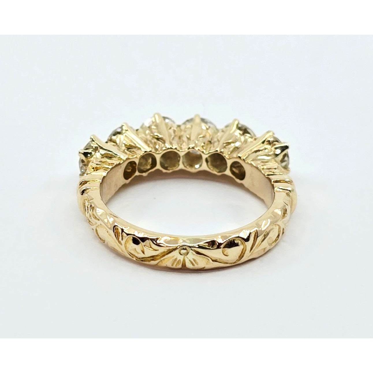 14K Yellow Gold Single Row Diamond Engraved Ring
