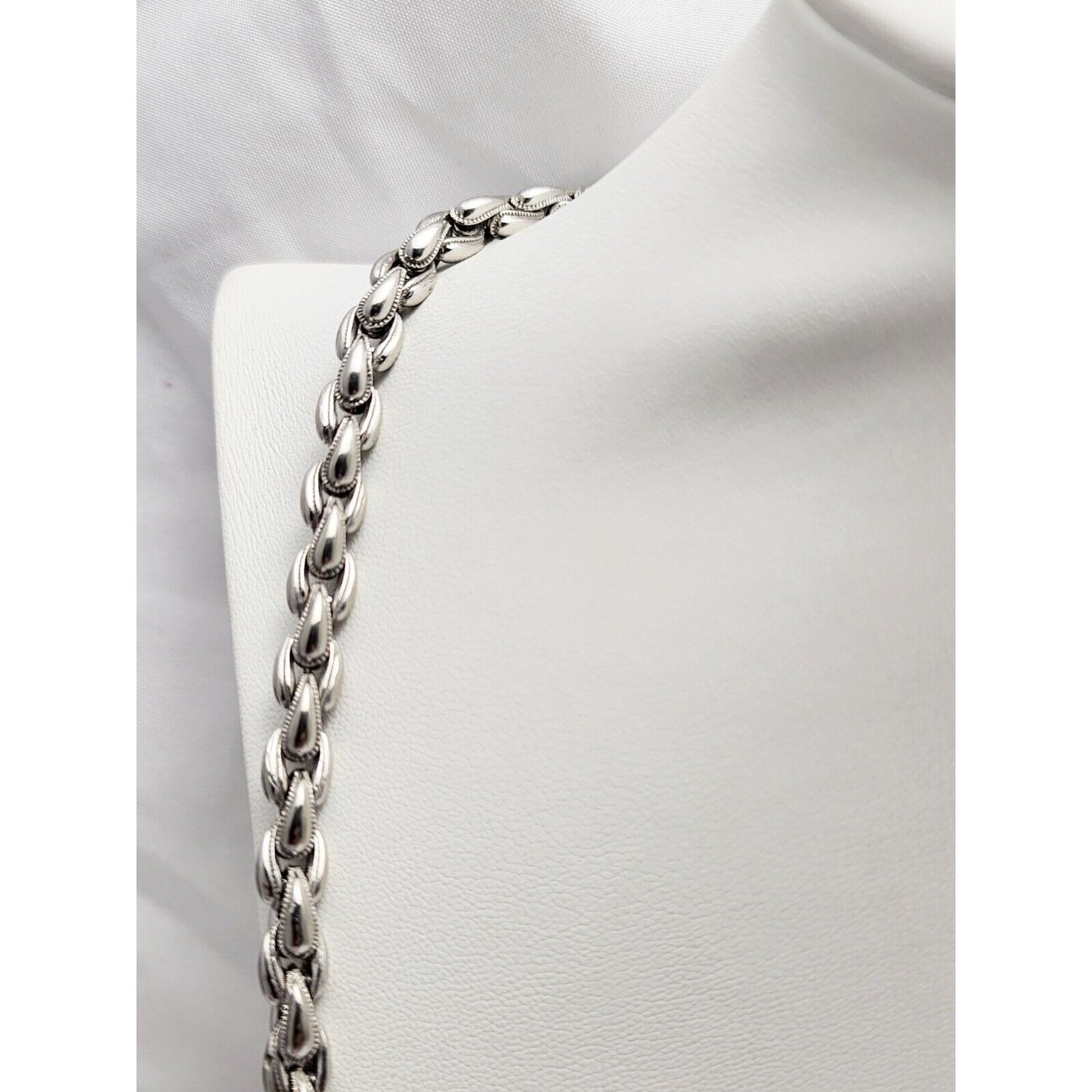 14K White Gold Link Chain Necklace