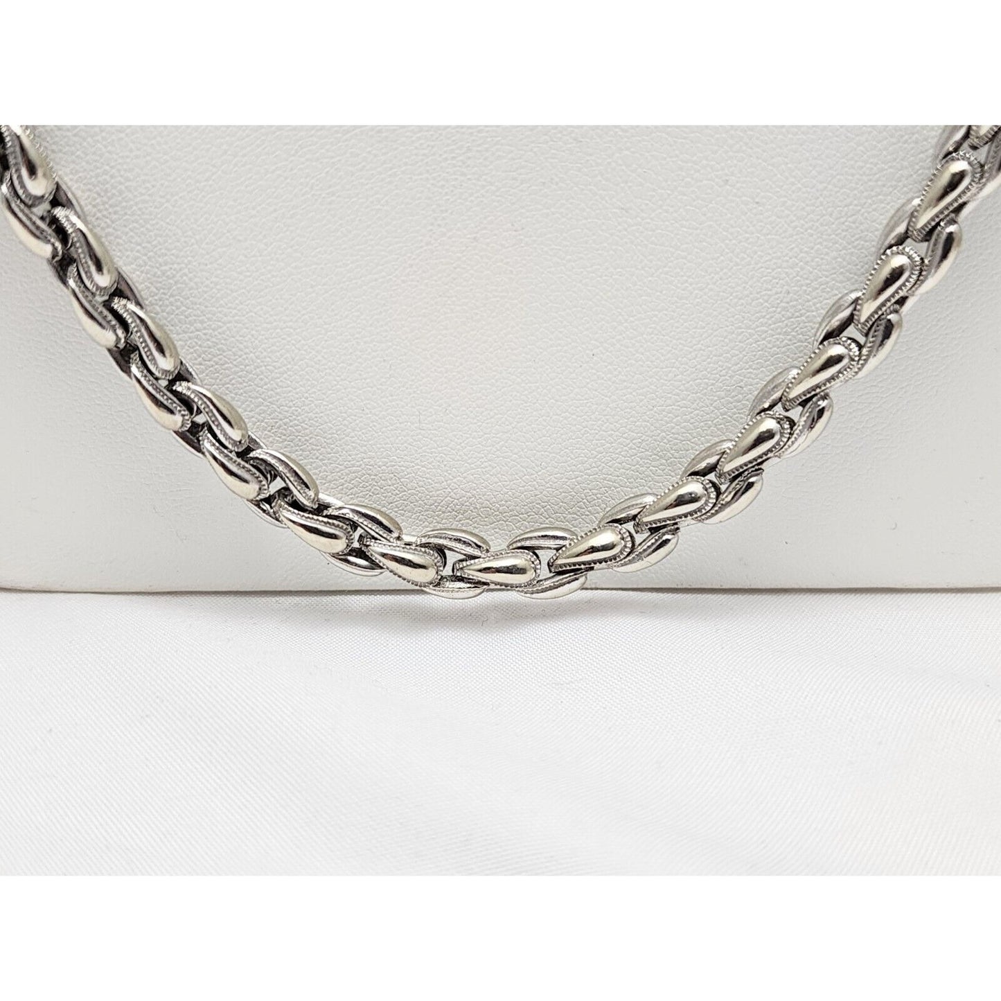 14K White Gold Link Chain Necklace