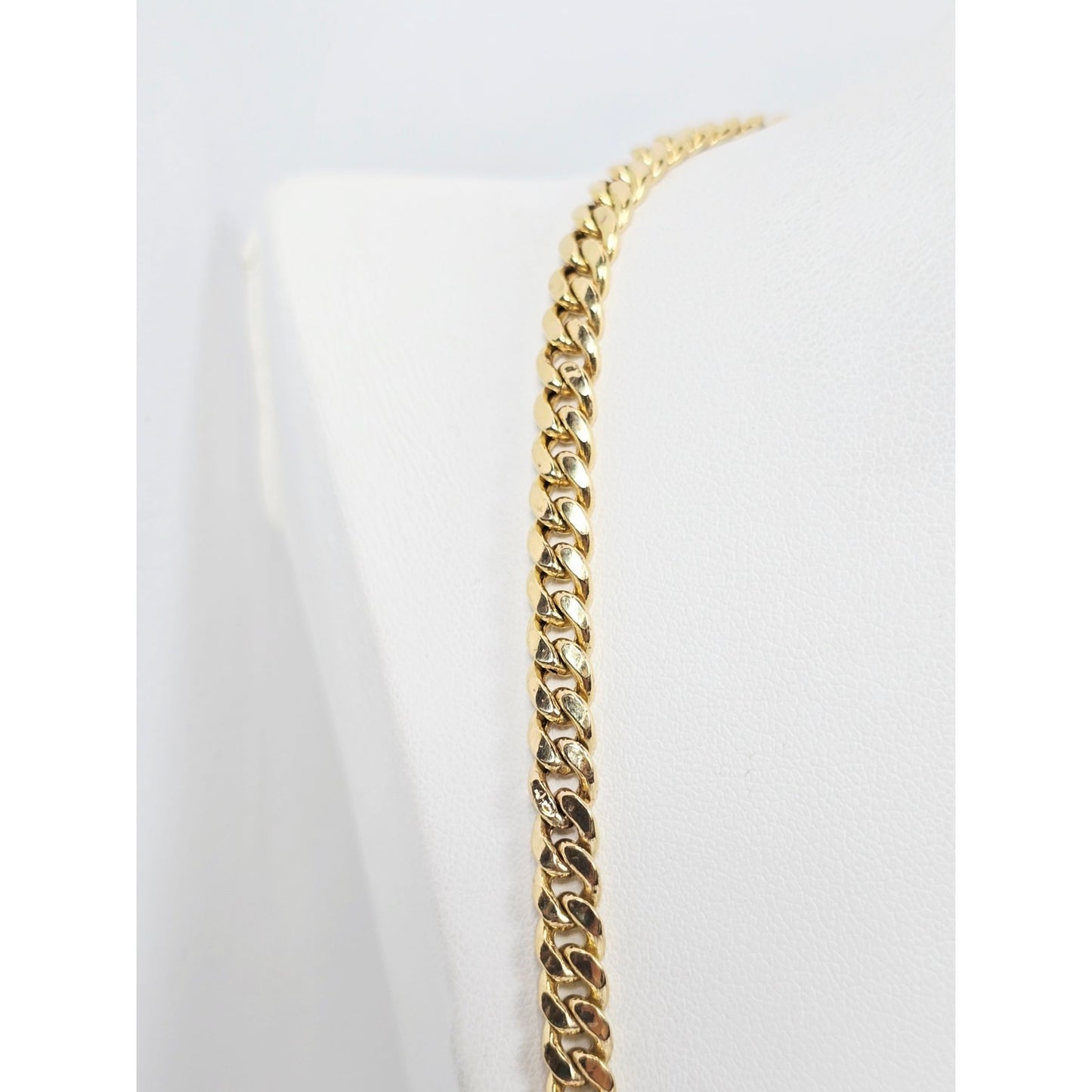 14K Yellow Gold Cuban Link Chain Necklace