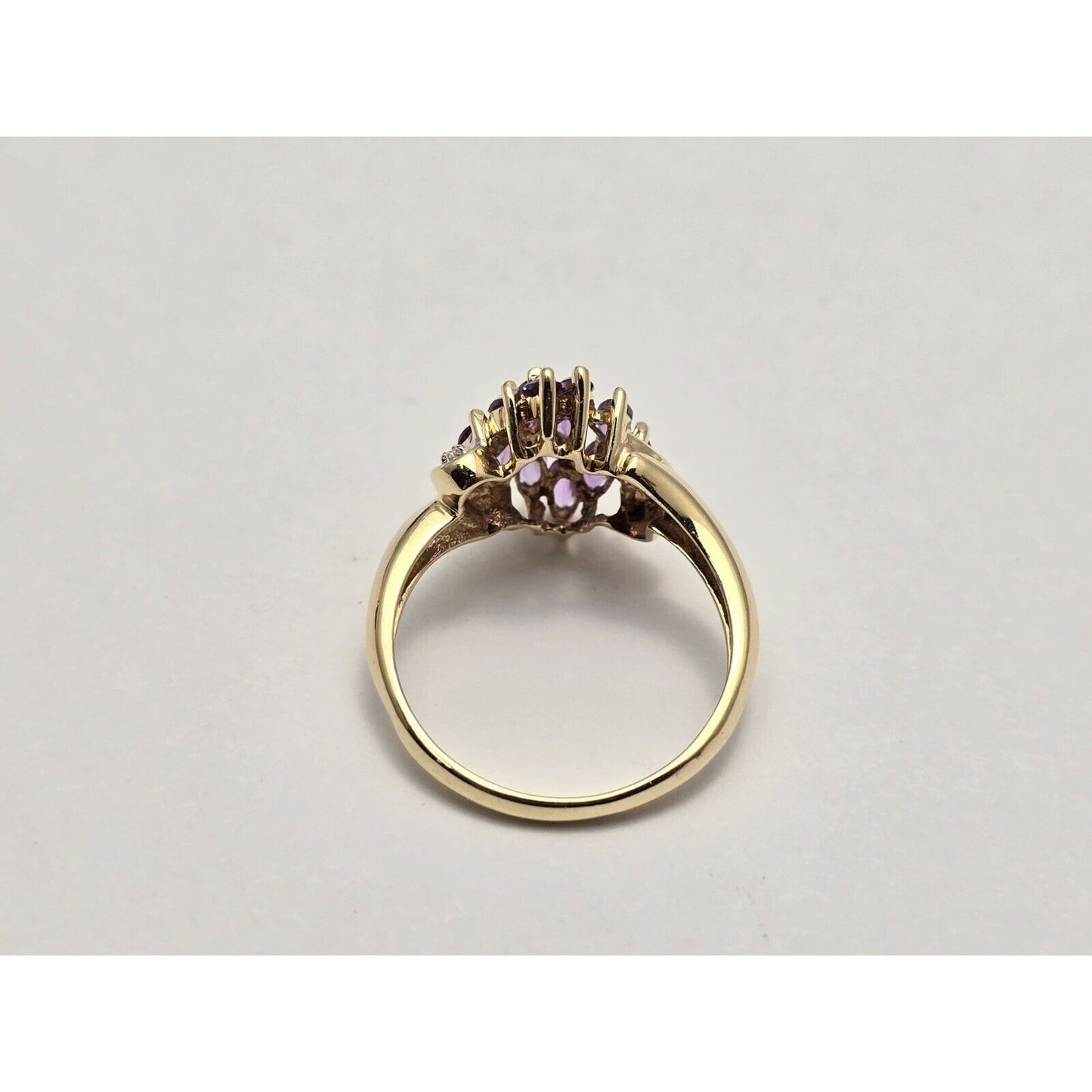 10K Yellow Gold Amethyst & Diamond Ring