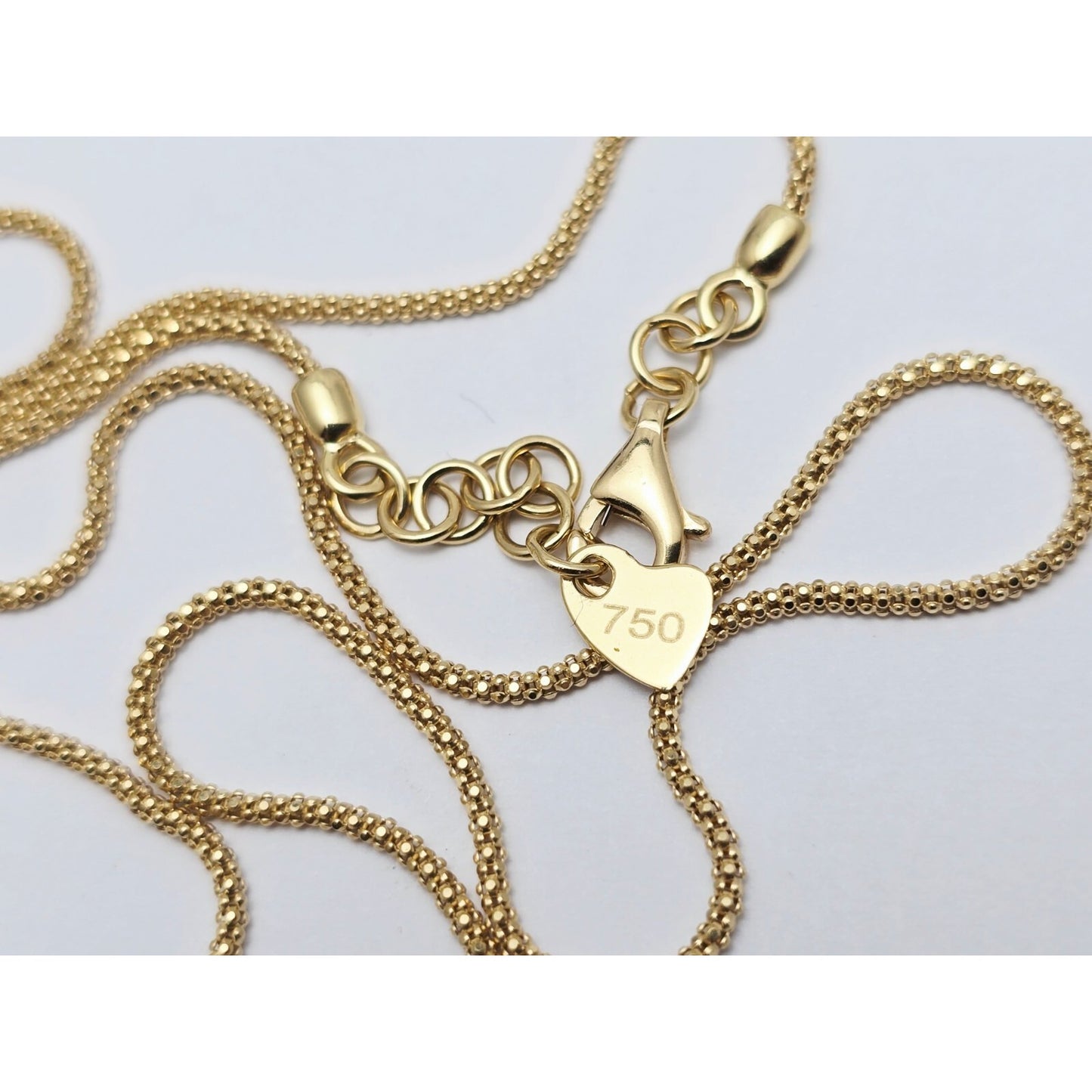 18K Yellow Gold Round V Enamel Charm Pendant Resizable Link Chain Necklace