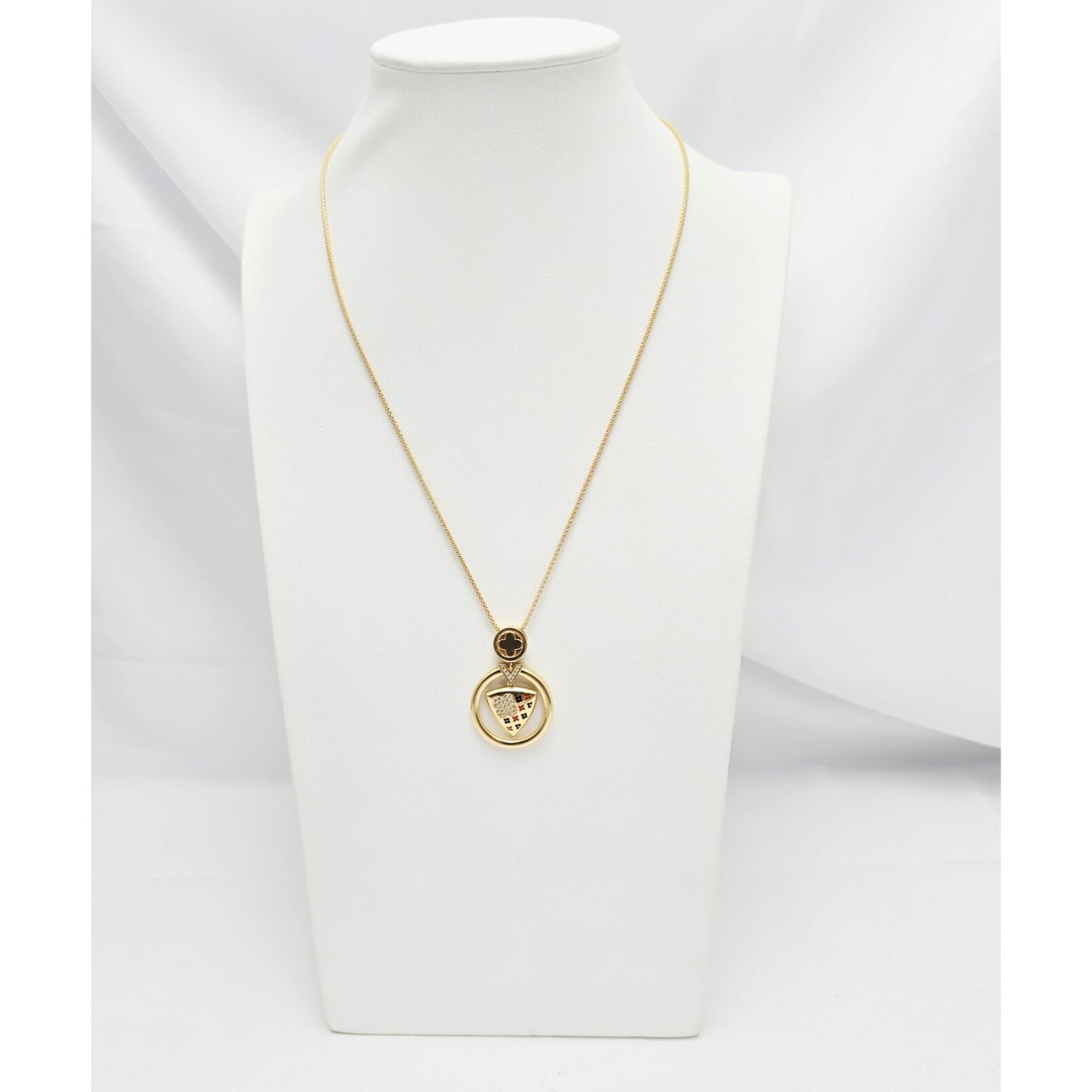 18K Yellow Gold Round V Enamel Charm Pendant Resizable Link Chain Necklace