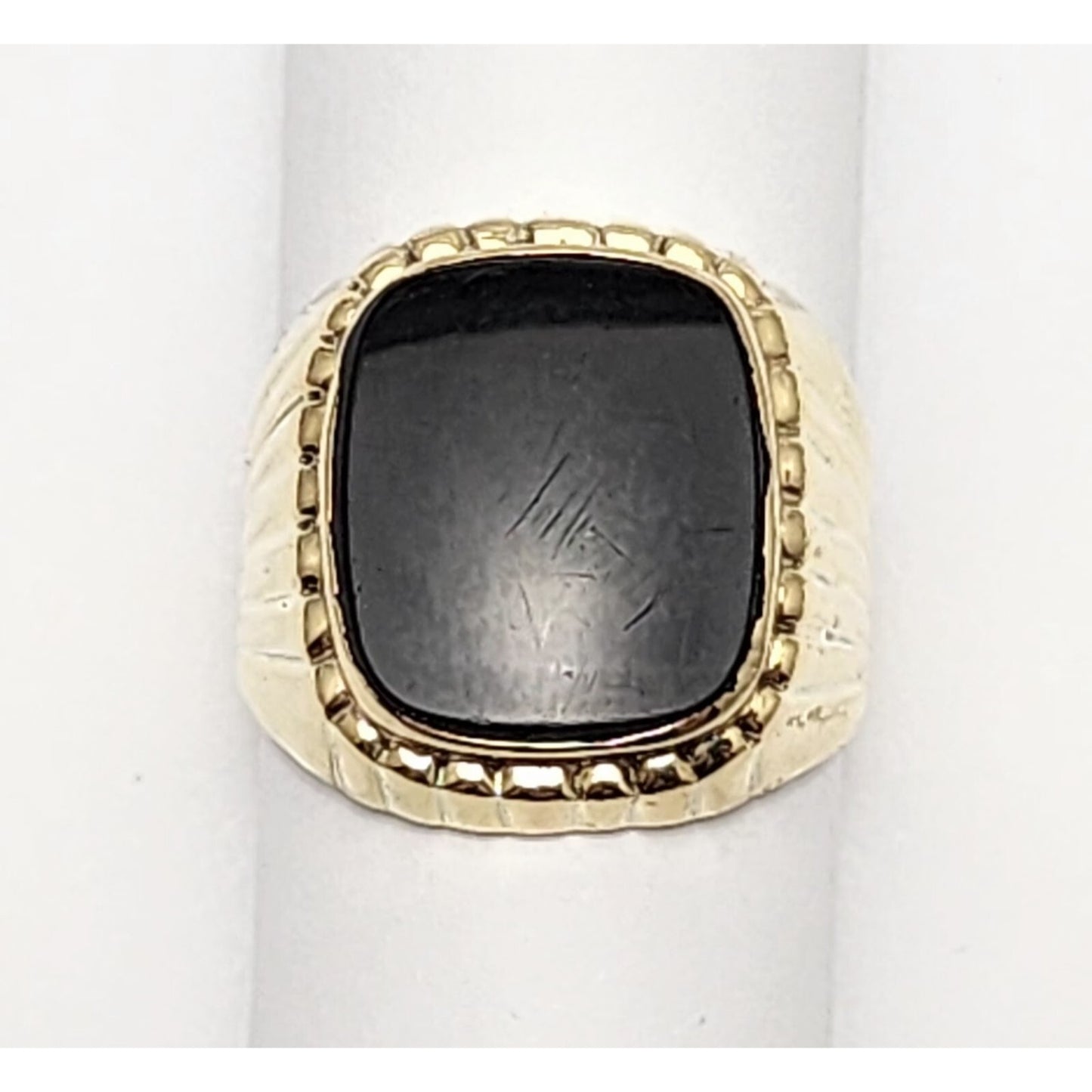 14K Yellow Gold Onyx Gemstone Ring