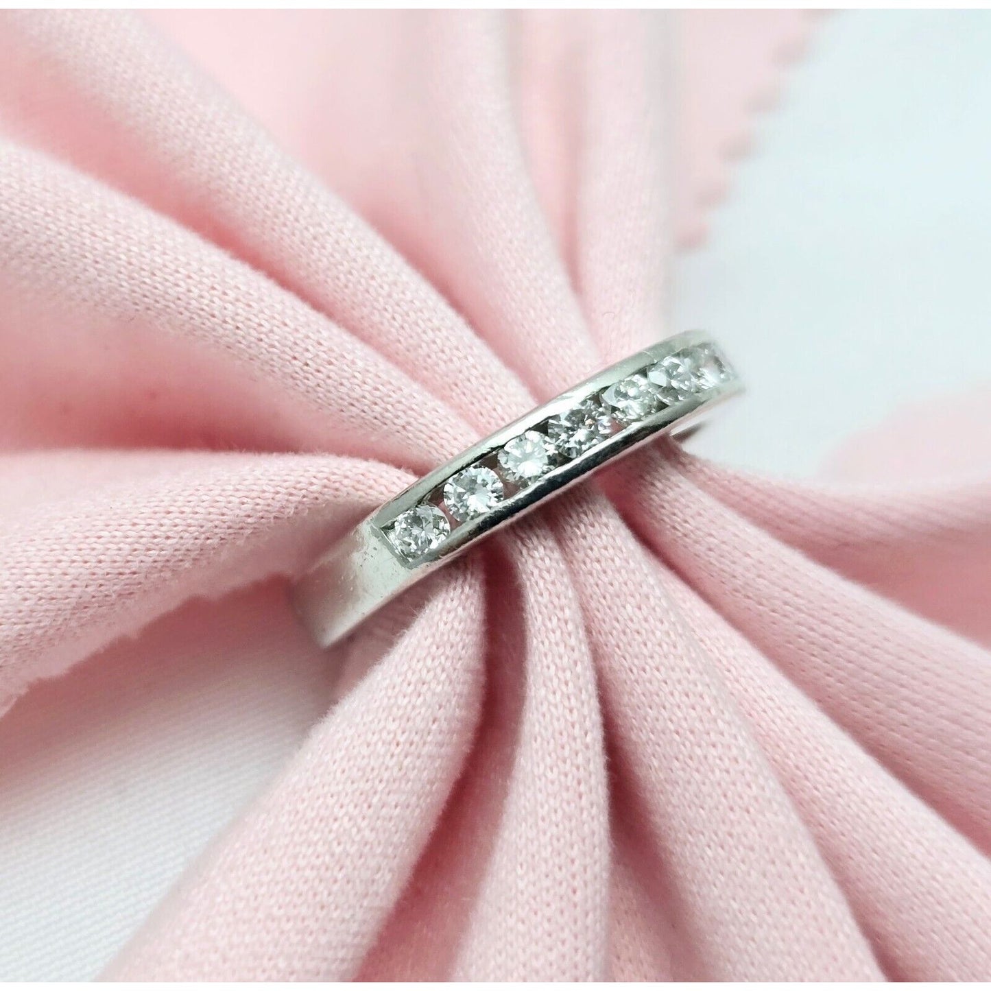 Solid Platinum 950 Round Diamond Engagement Wedding Ring Band