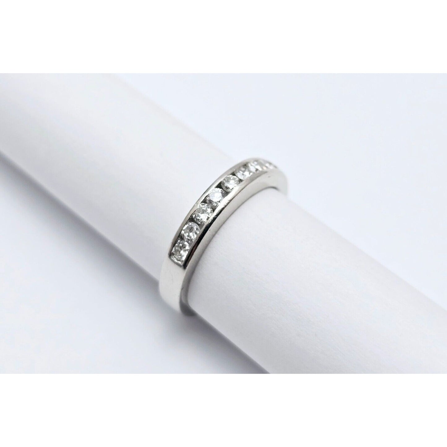 Solid Platinum 950 Round Diamond Engagement Wedding Ring Band