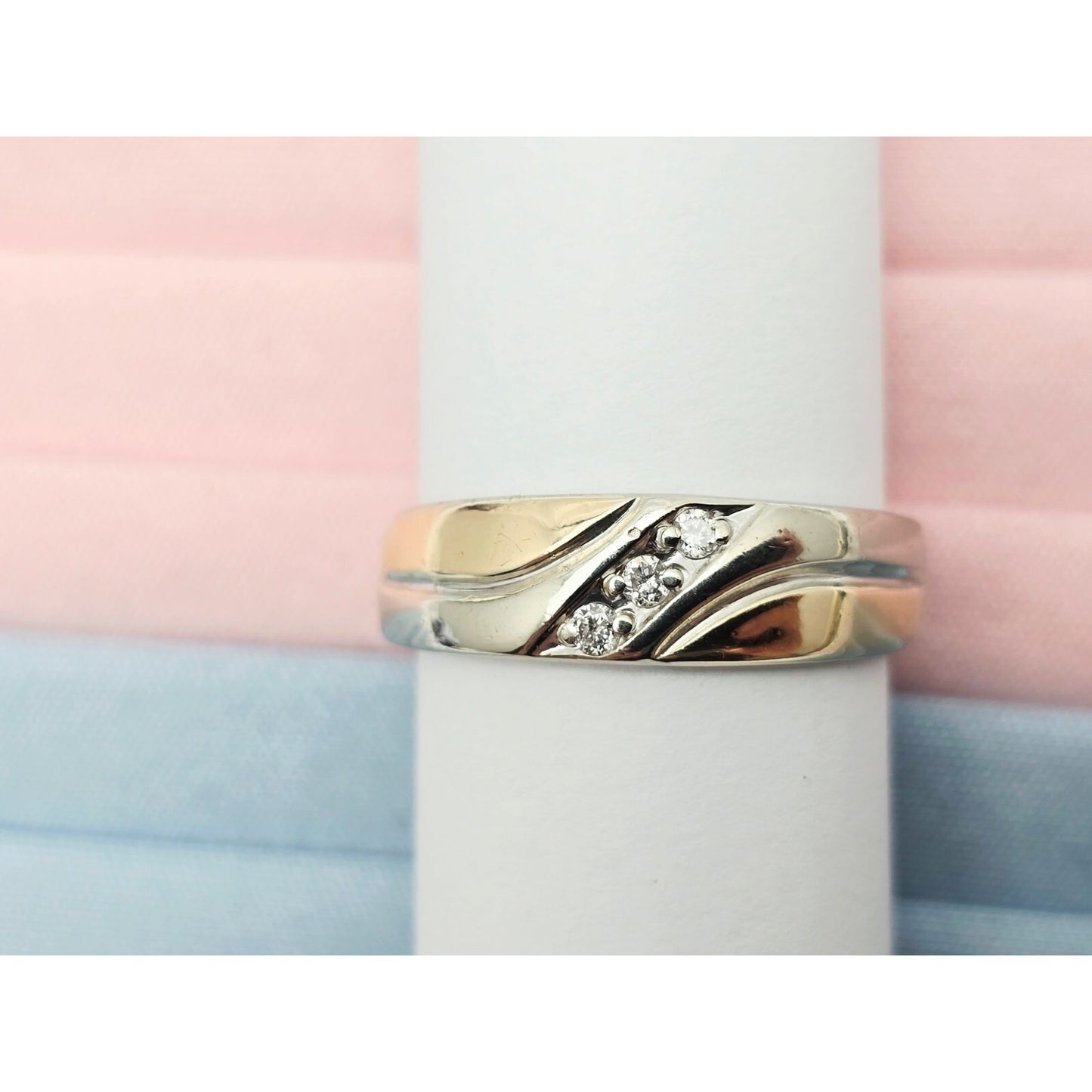 14K Two Tone Gold Wavy 3 Stone Diamond Wedding Band Ring