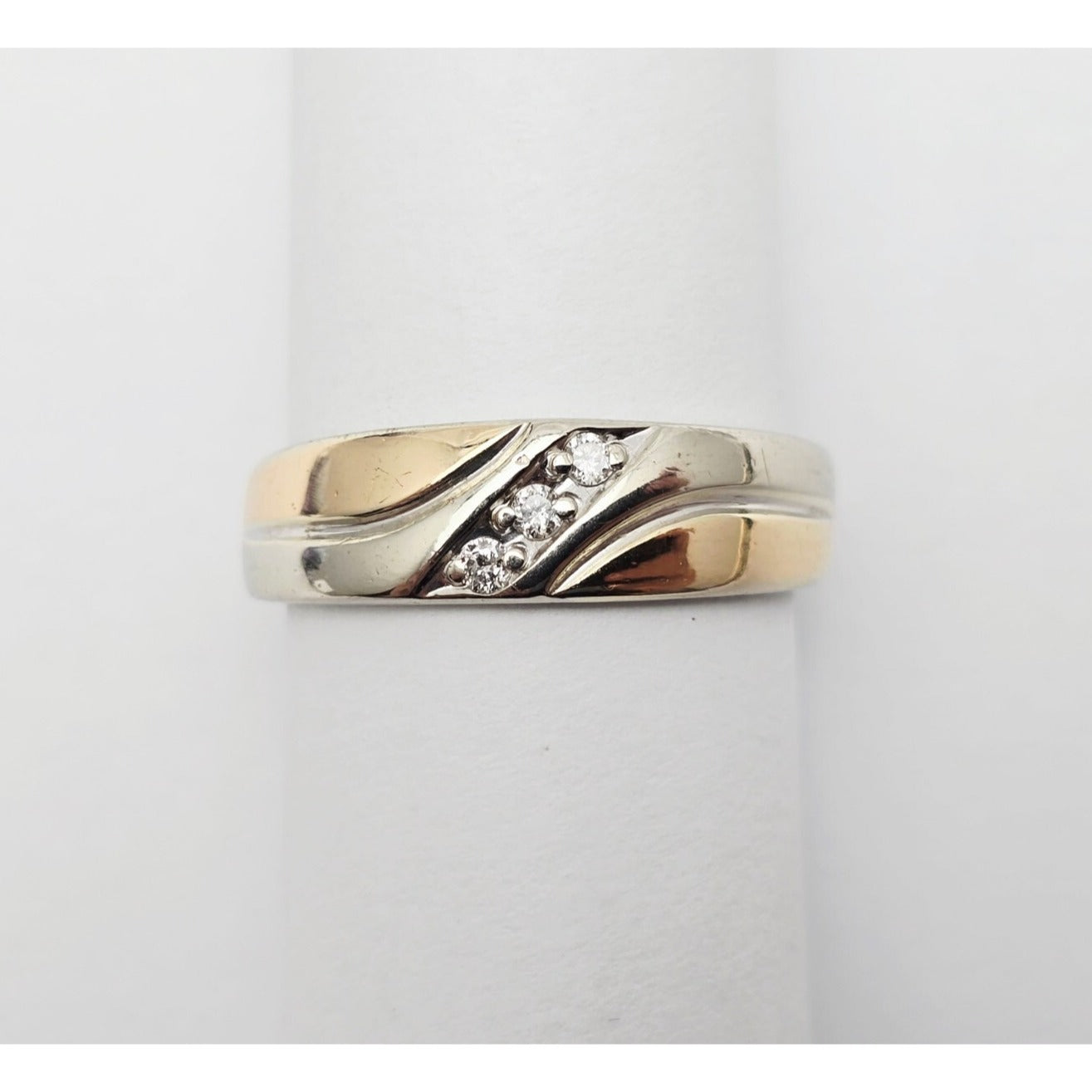 14K Two Tone Gold Wavy 3 Stone Diamond Wedding Band Ring