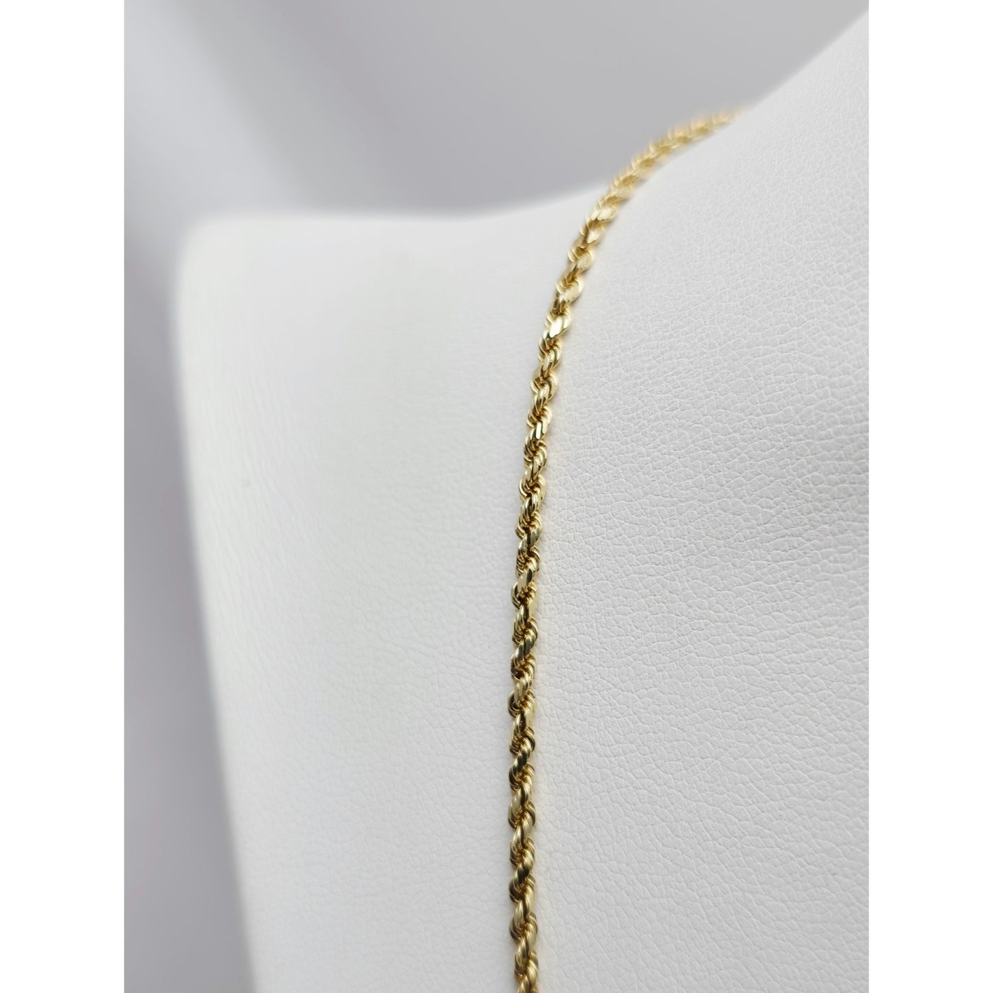 14K Yellow Gold Rope Chain Necklace