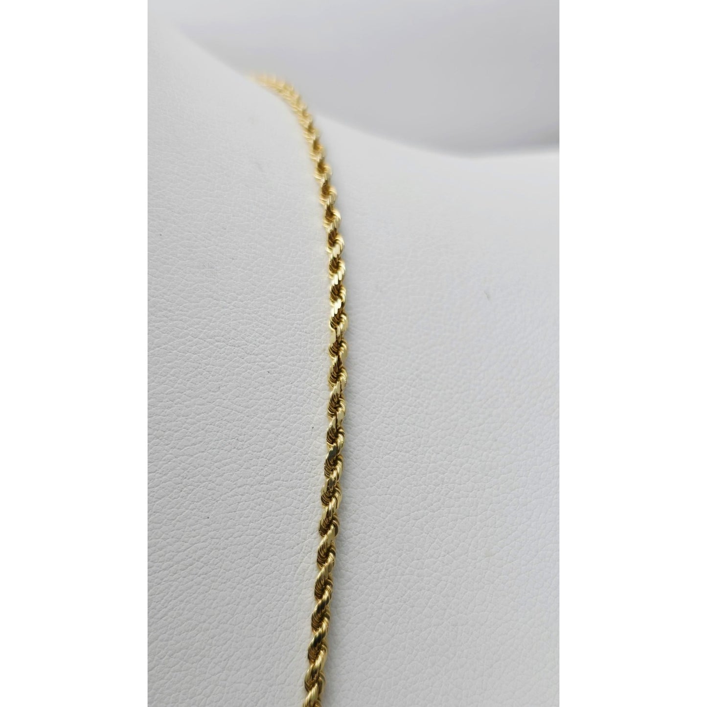 14K Yellow Gold Rope Chain Necklace