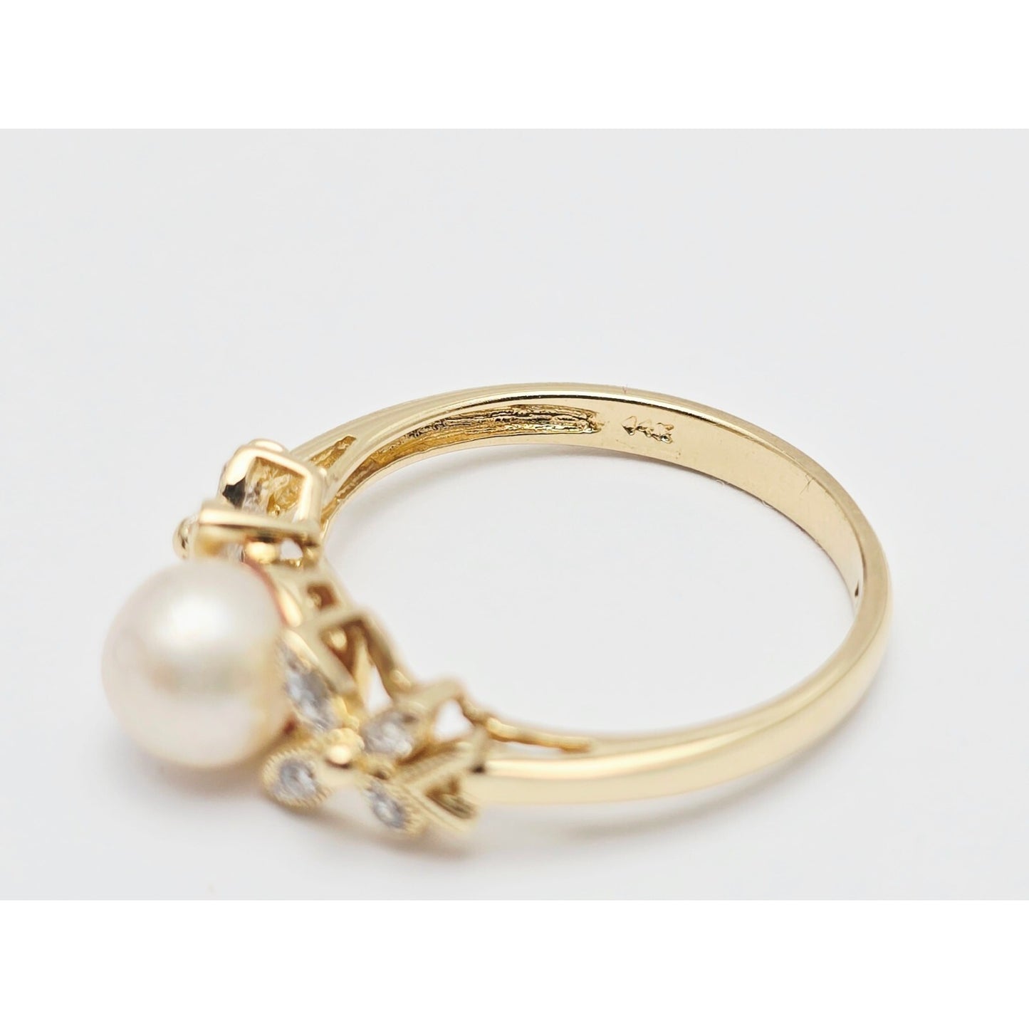 14K Yellow Gold Pearl & Diamond Butterfly Ring