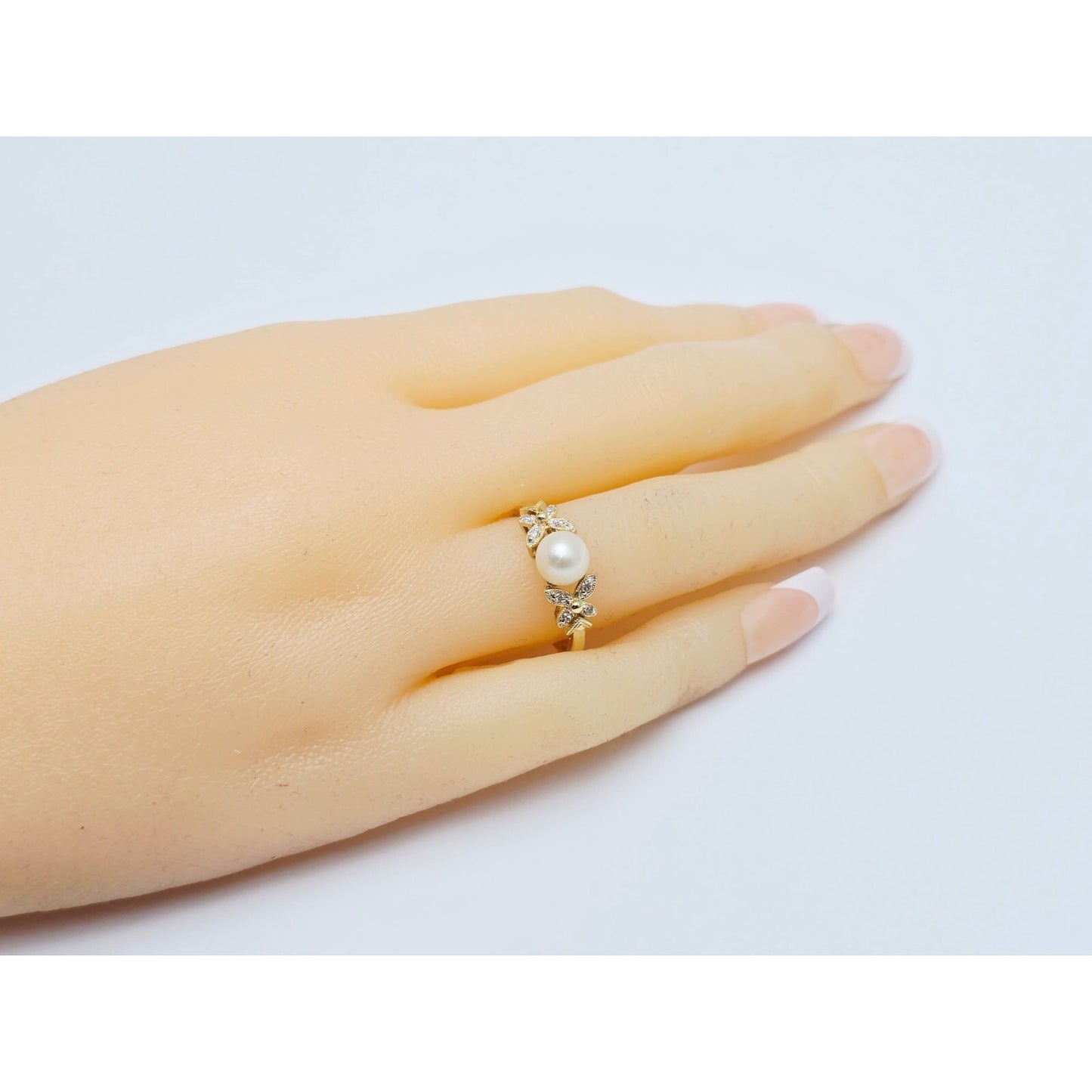 14K Yellow Gold Pearl & Diamond Butterfly Ring