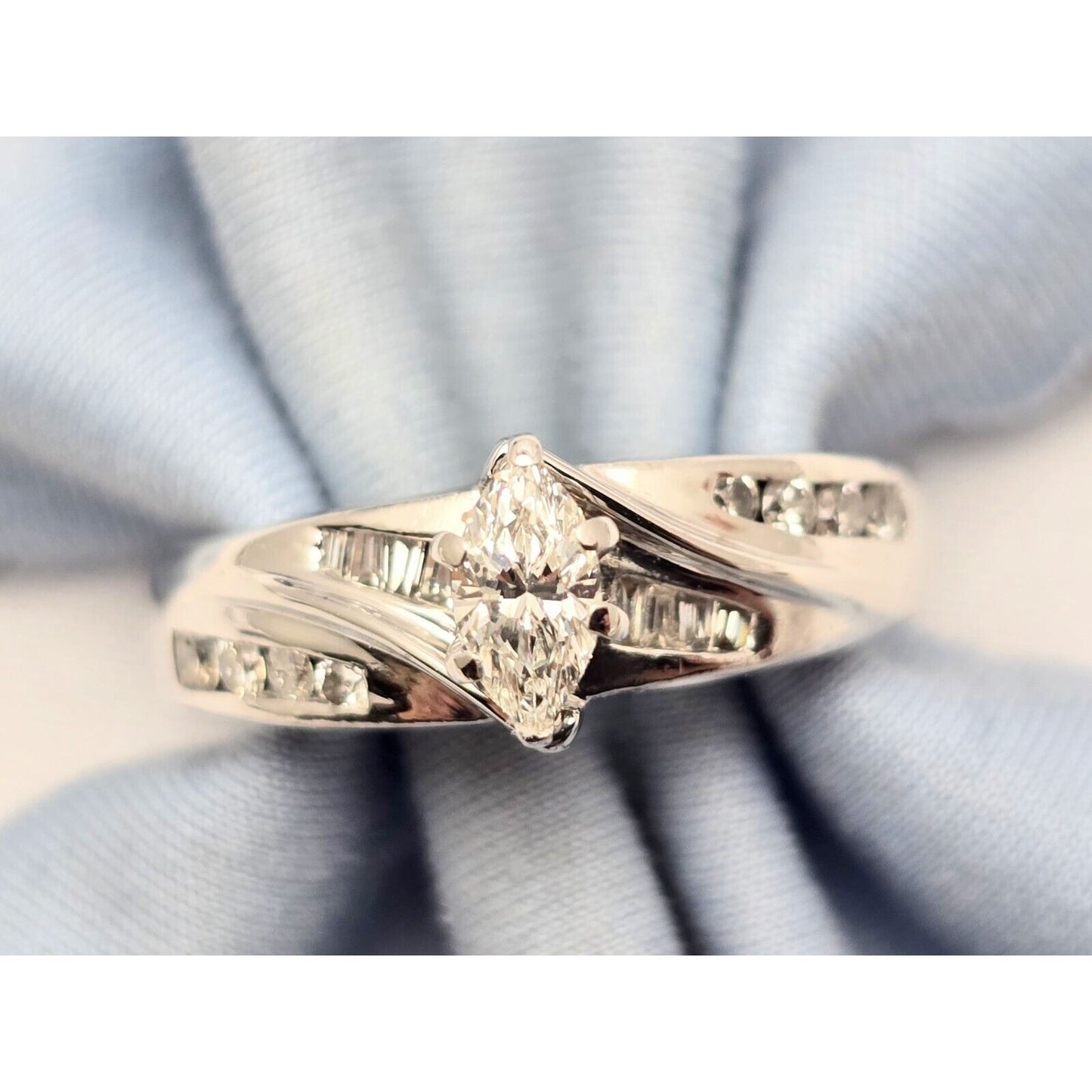 14K White Gold Ladies Marquise Diamond Engagement Ring