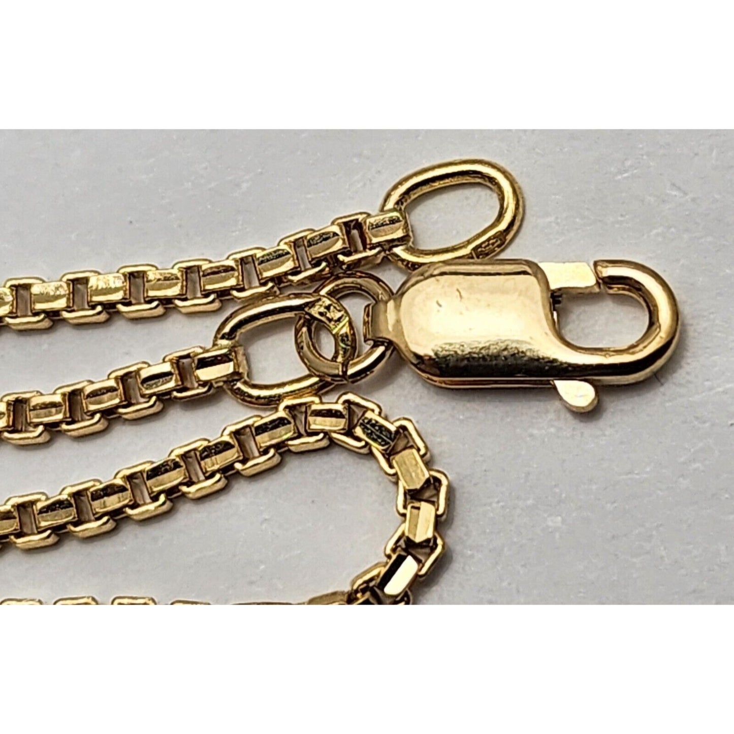 18K Yellow Gold Diamond Cut Box Link Chain Necklace