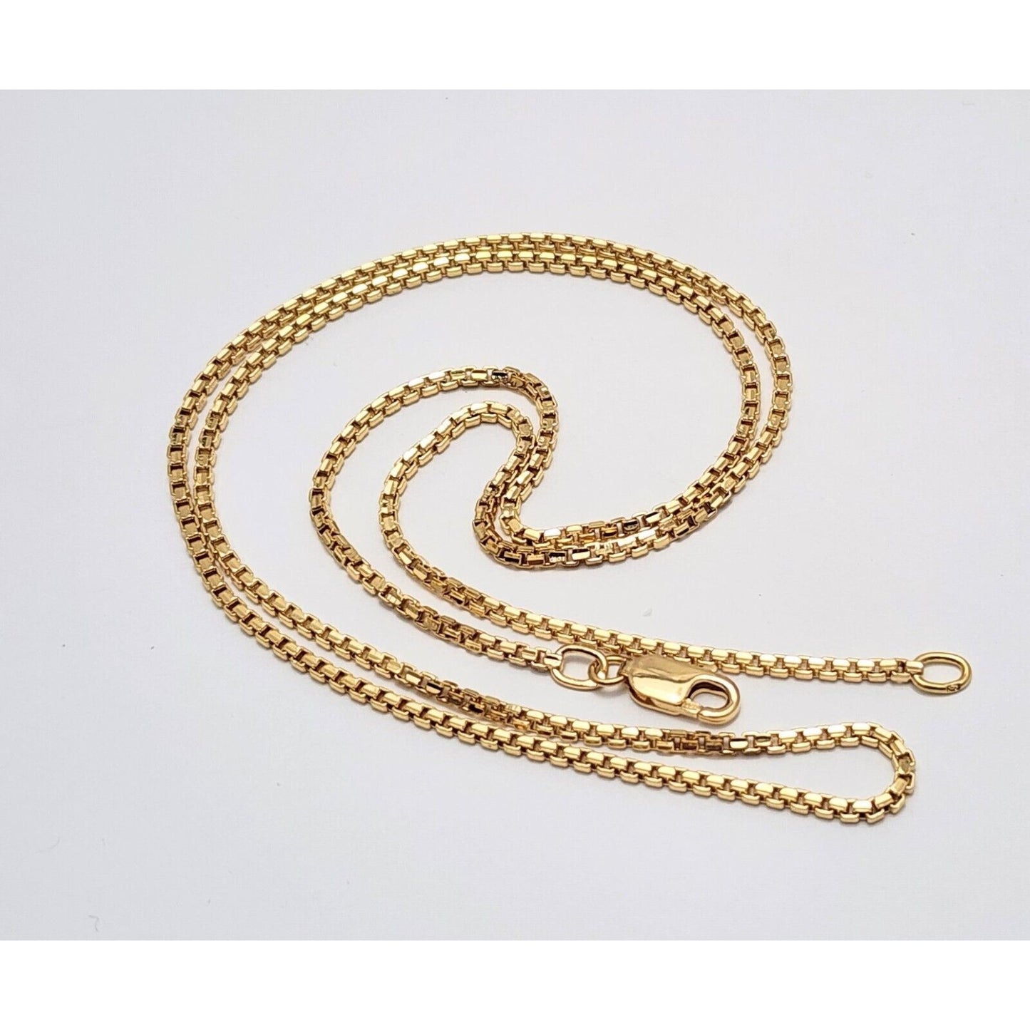 18K Yellow Gold Diamond Cut Box Link Chain Necklace