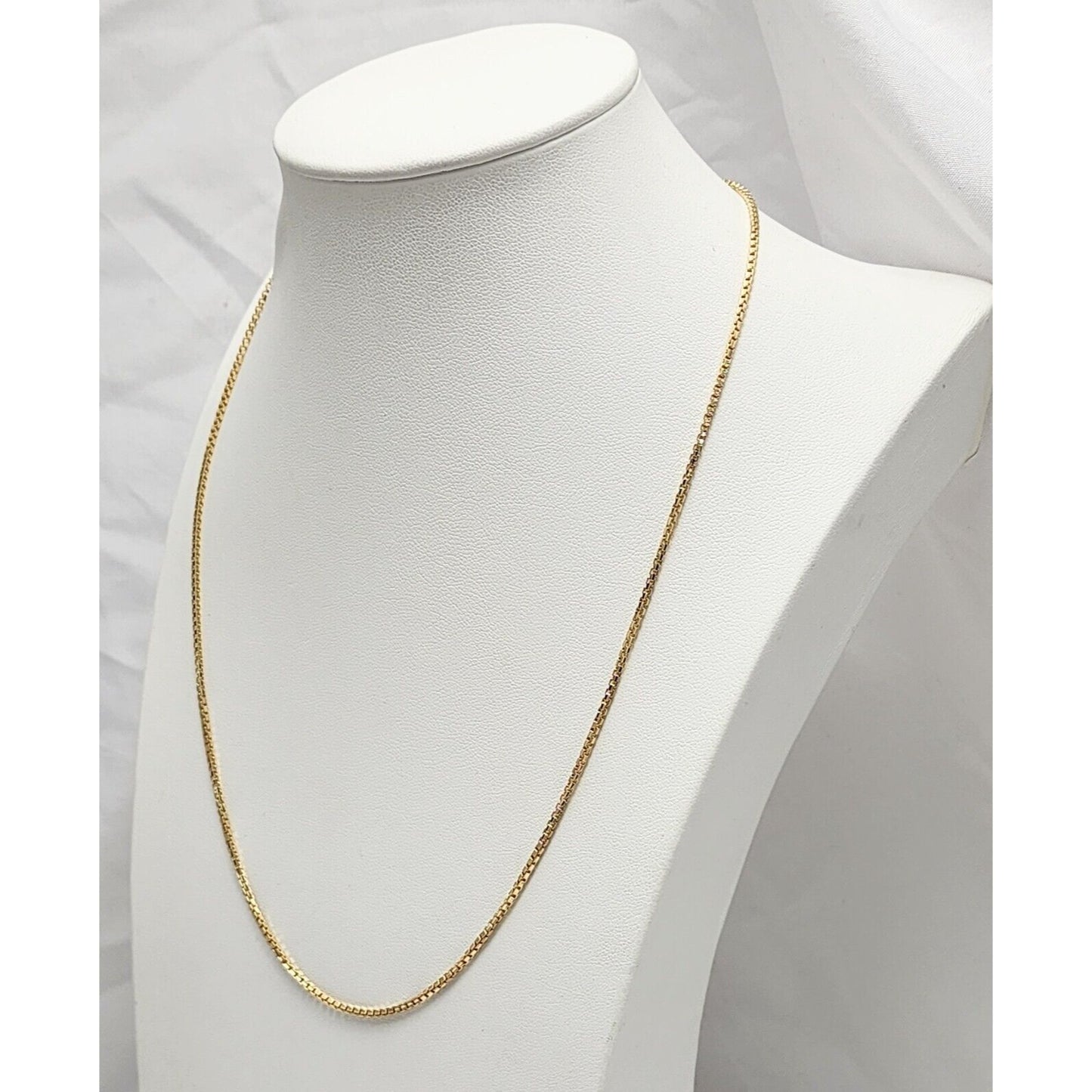 18K Yellow Gold Diamond Cut Box Link Chain Necklace