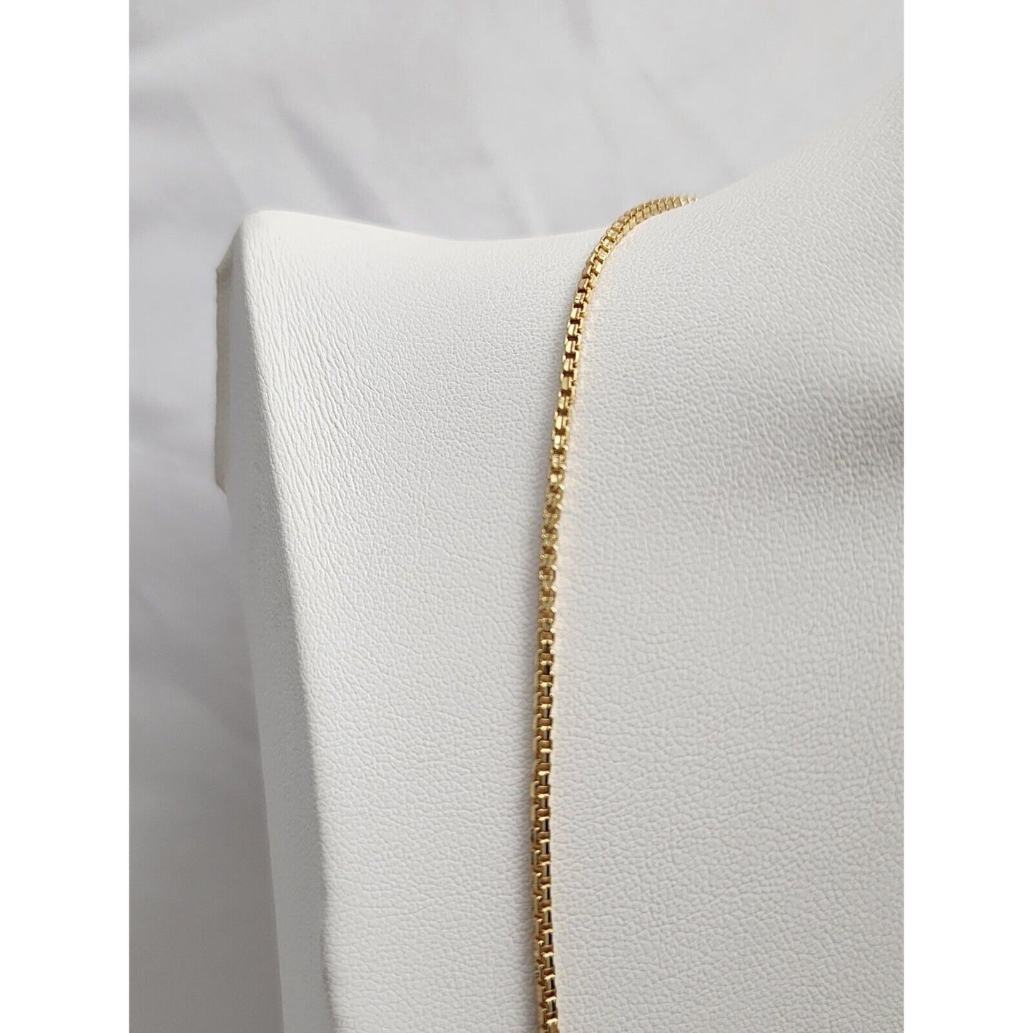 18K Yellow Gold Diamond Cut Box Link Chain Necklace