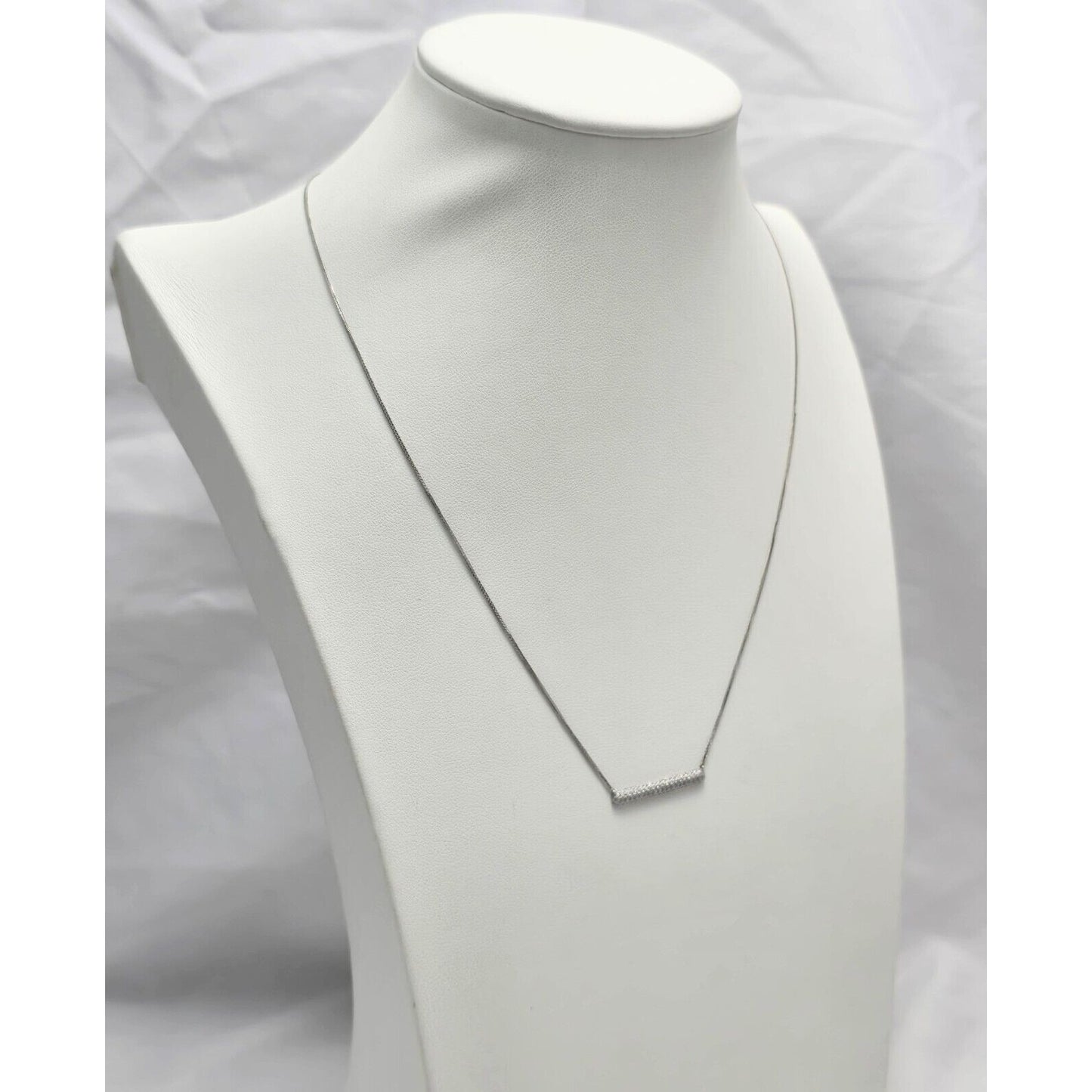 18K White Gold Resizable Link Chain Necklace & Diamond Bar Charm Pendant