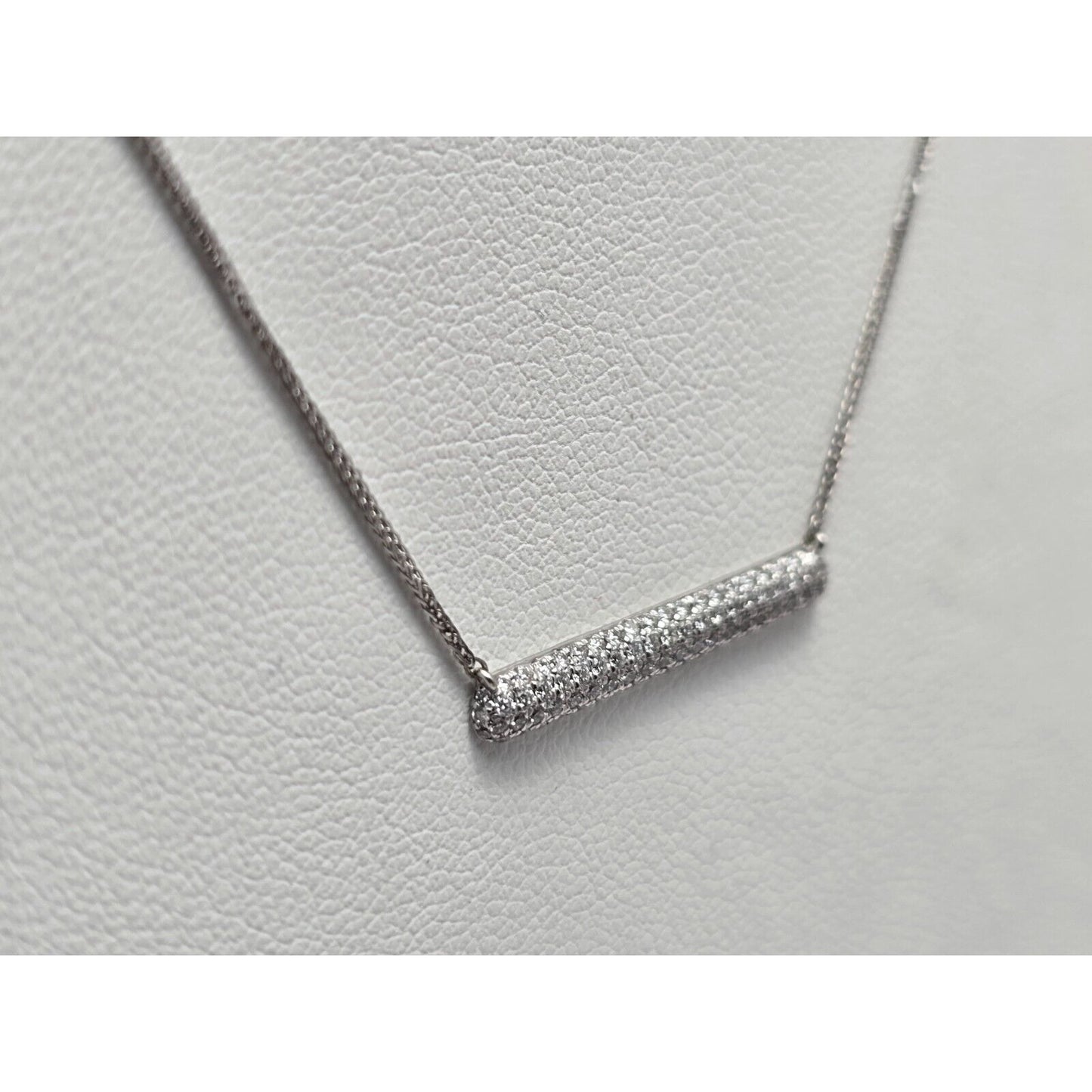 18K White Gold Resizable Link Chain Necklace & Diamond Bar Charm Pendant