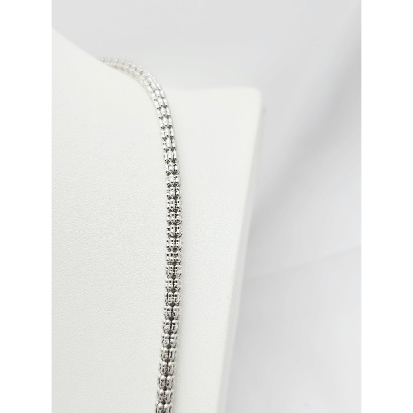 10K White Gold Diamond Cut Ice Link Chain Necklace