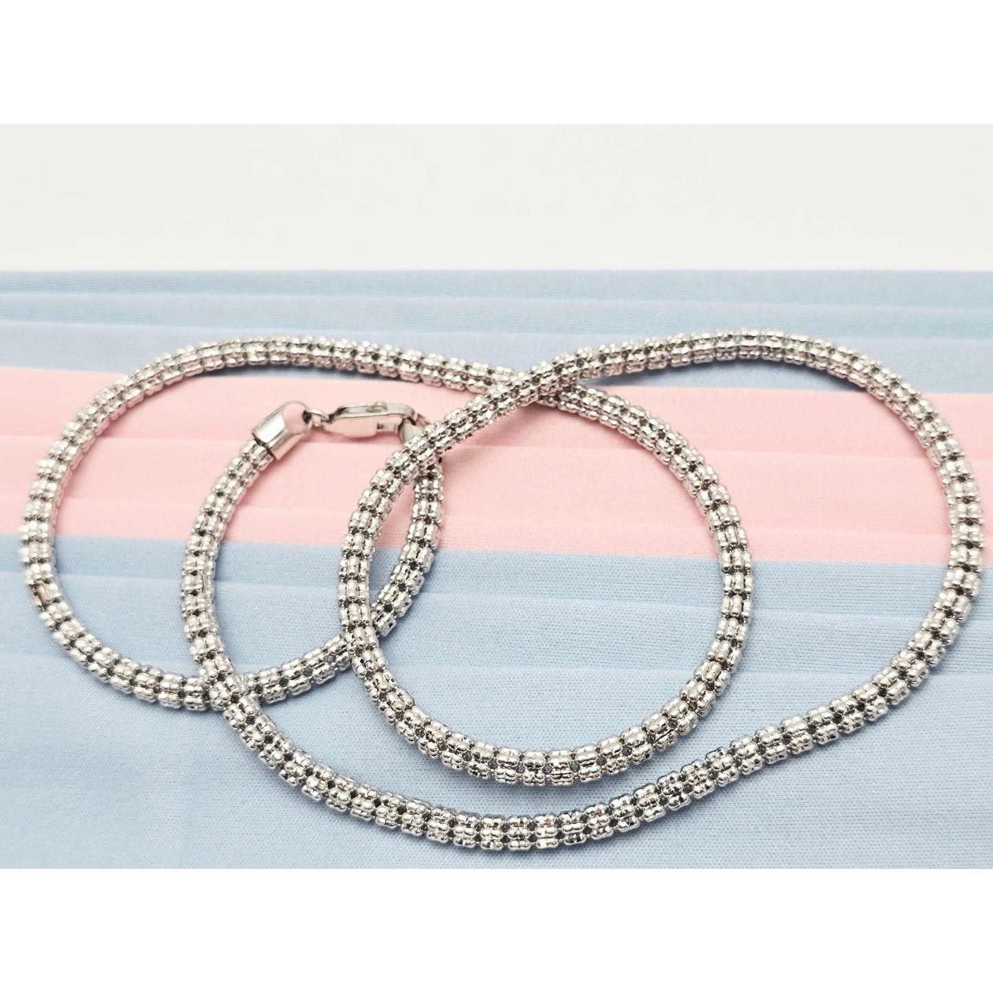 10K White Gold Diamond Cut Ice Link Chain Necklace