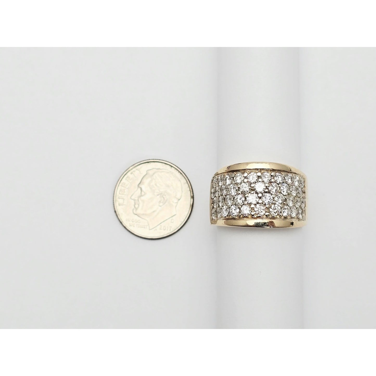 14K Yellow Gold Round Diamond Cluster Ring