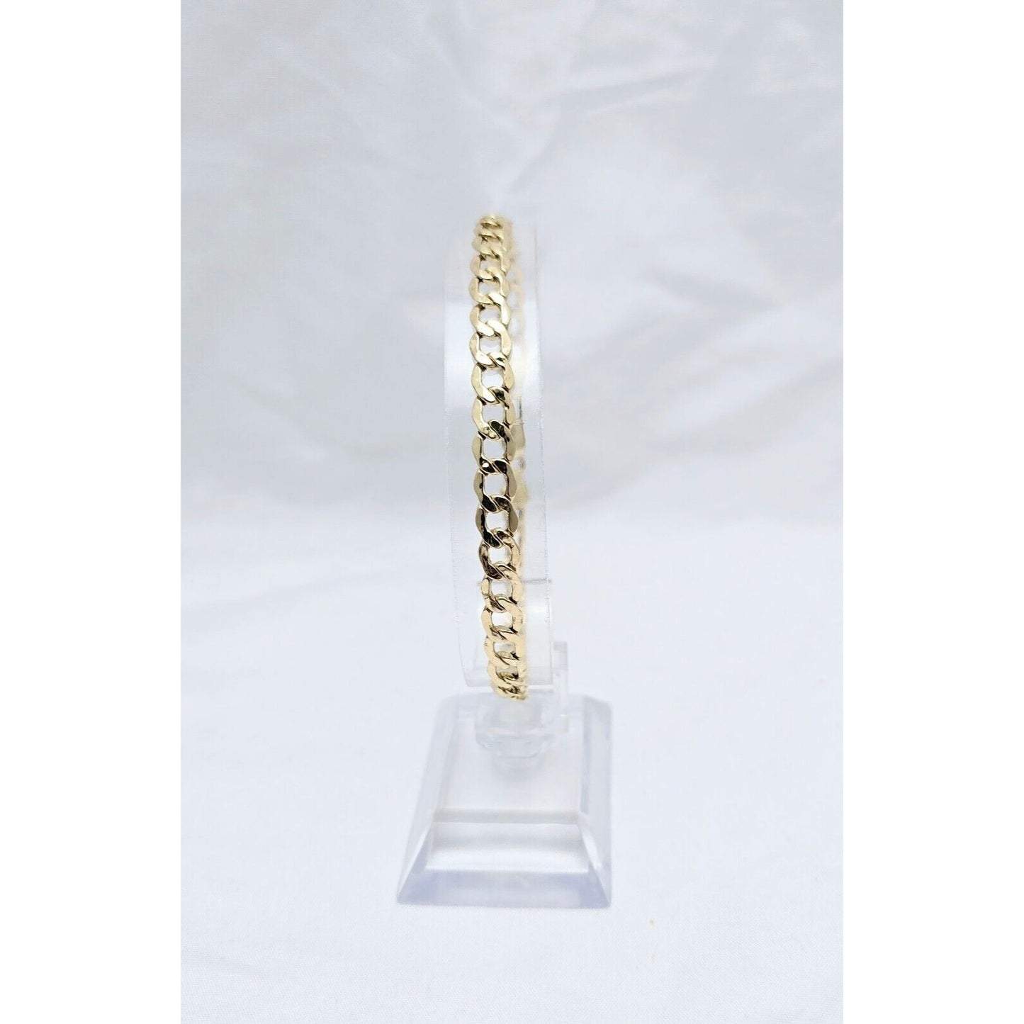 14K Yellow Gold Cuban Link Bracelet