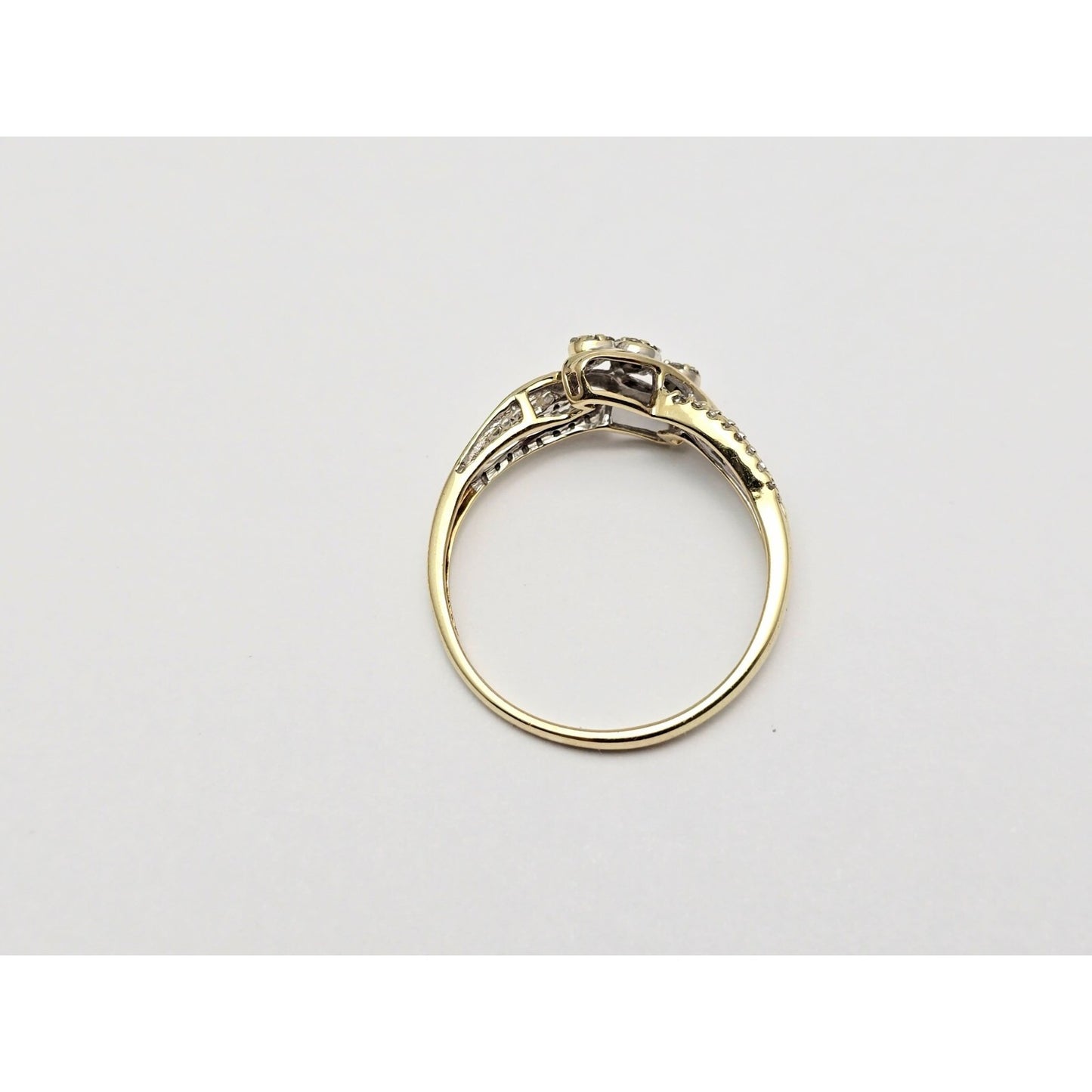 10K Yellow Gold Spiral Flower Diamond Ring