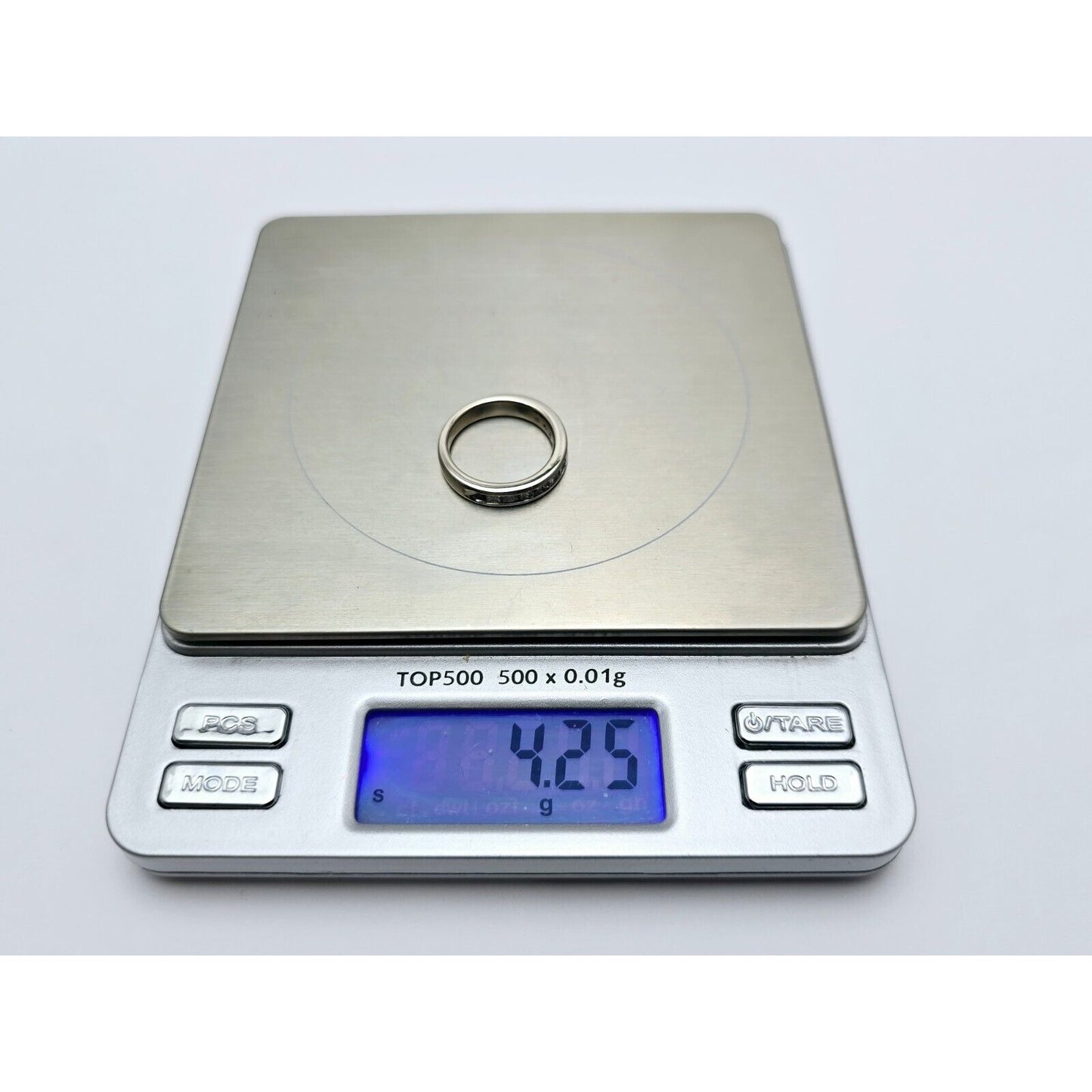 10K White Gold Princess Cut Invisible Setting Diamond Wedding Band Ring