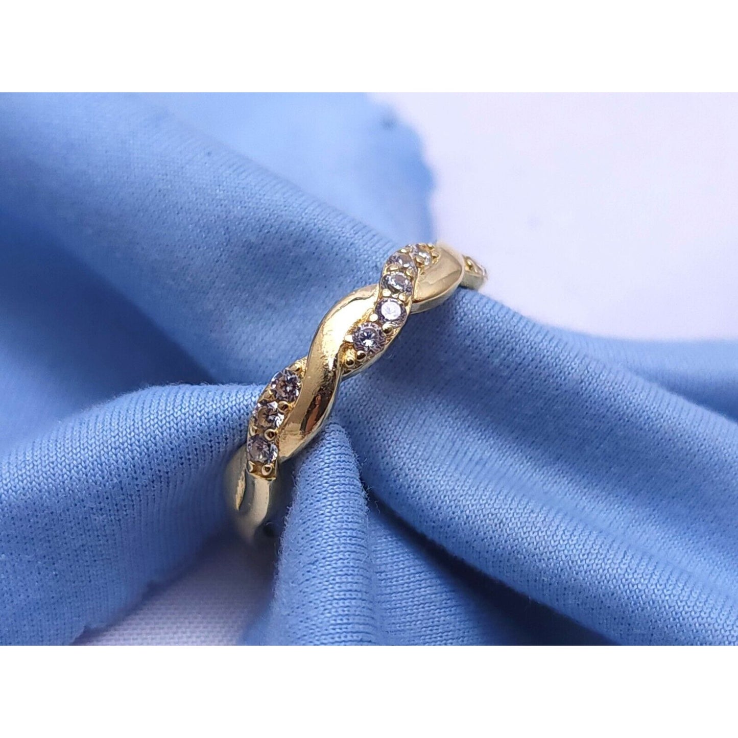 14K Yellow Gold Spiral Cubic Zirconia Wedding Band Ring