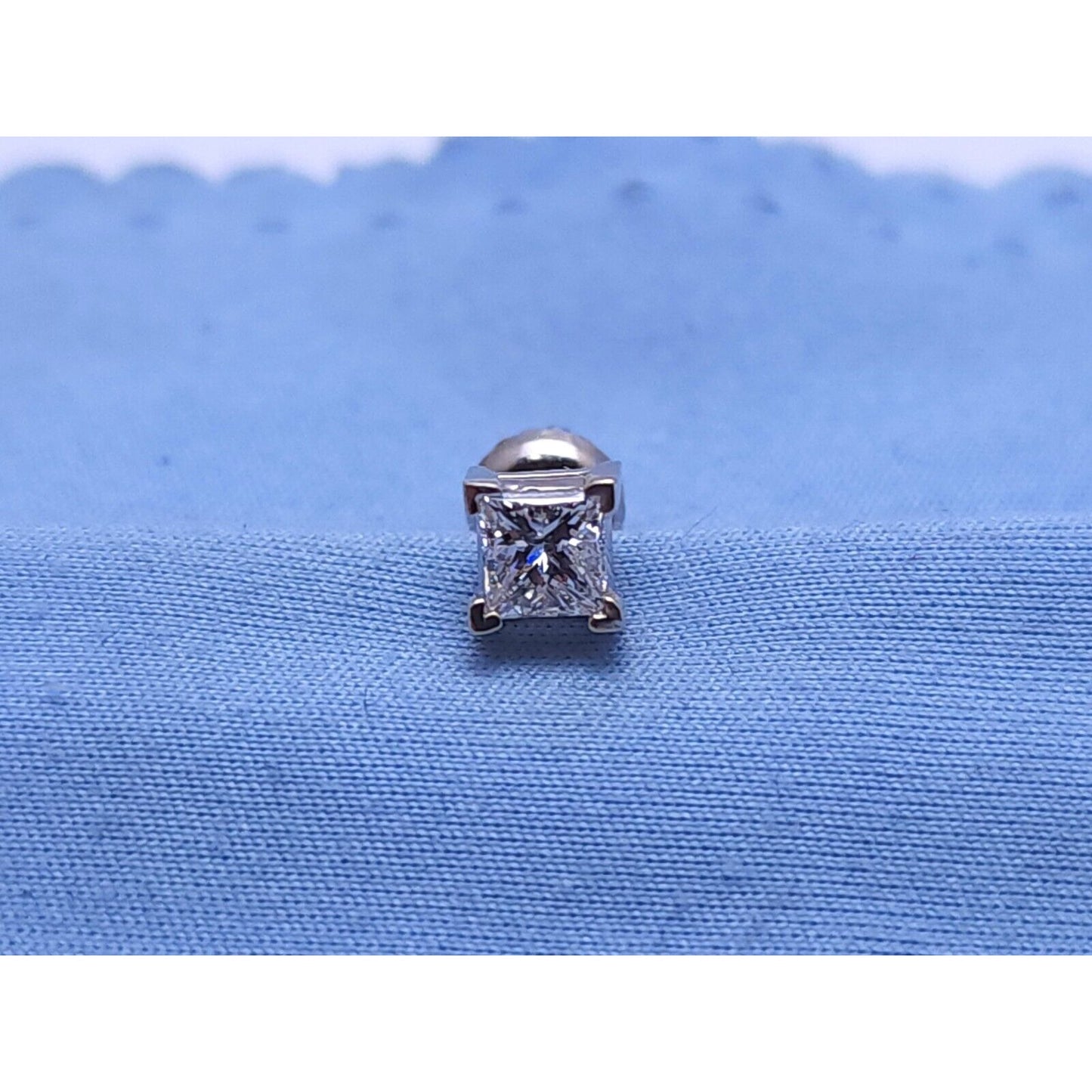Single 14K White Gold Square Princess Cut Diamond Screw Back Stud Earring