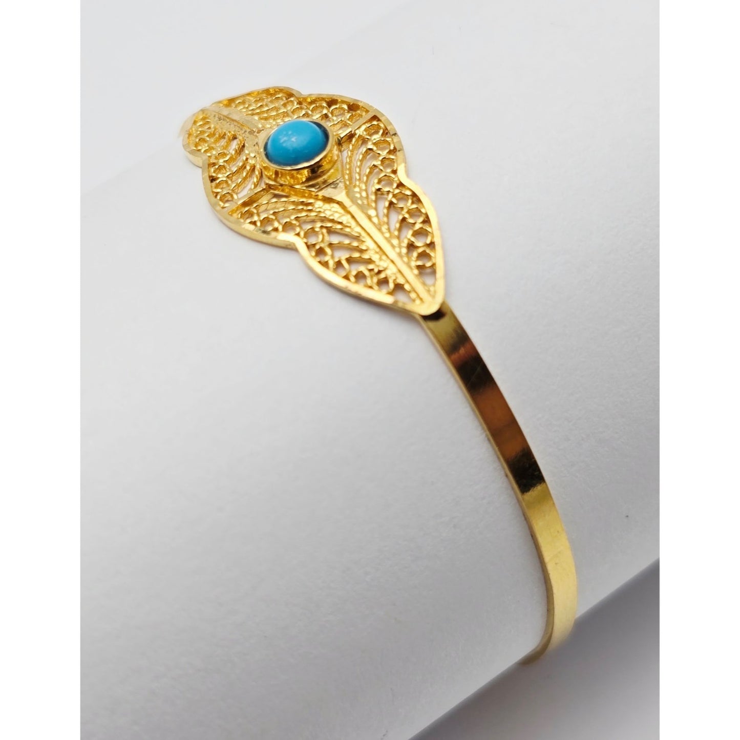 21K Yellow Gold Resizable Filigree Turquoise Bangle Bracelet