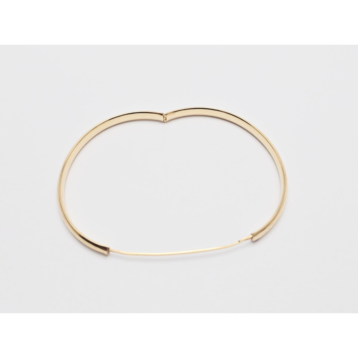 14K Yellow Gold Floral Engraved Bangle Bracelet