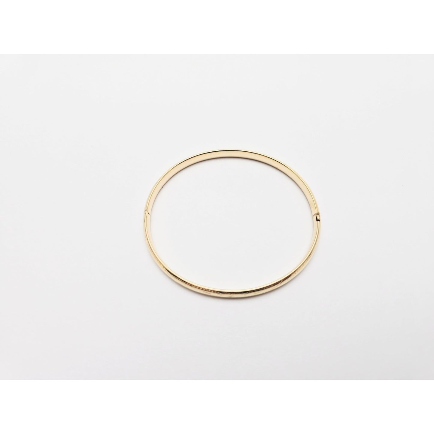 14K Yellow Gold Floral Engraved Bangle Bracelet