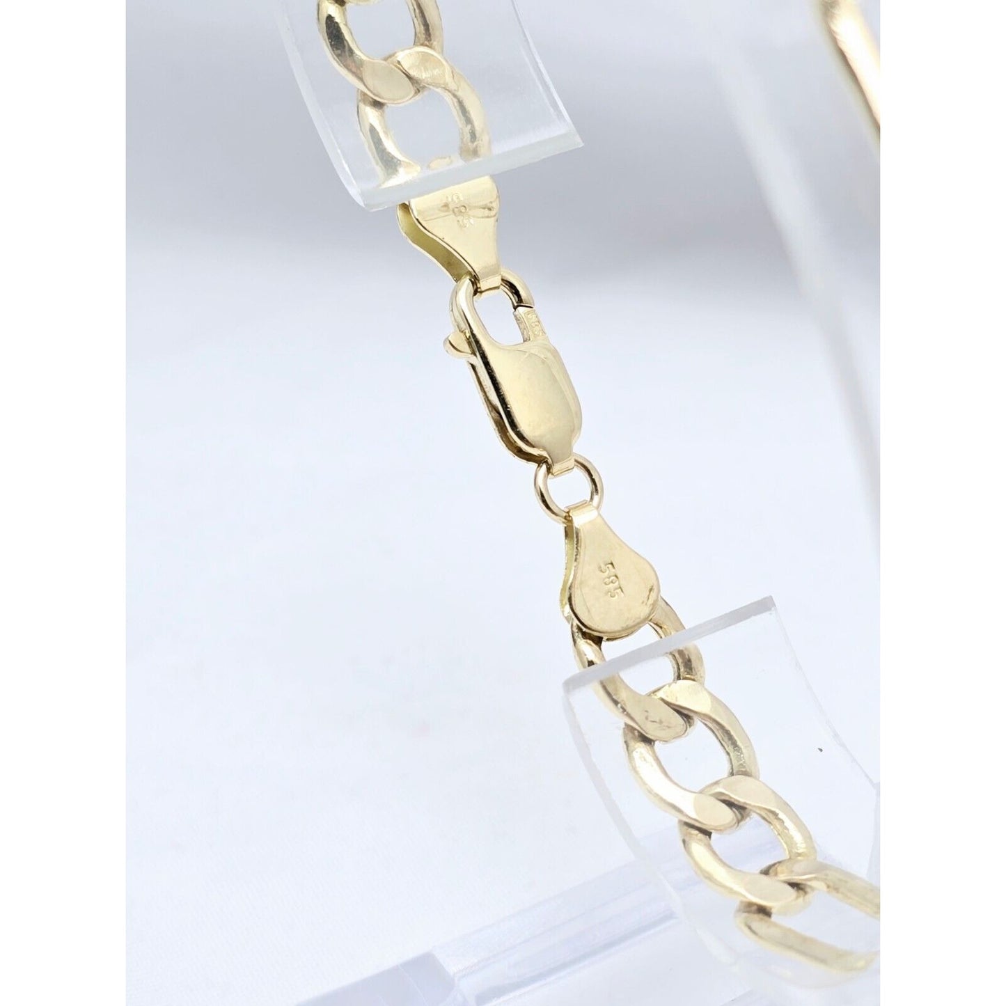 14K Yellow Gold Polished Figaro Link Bracelet