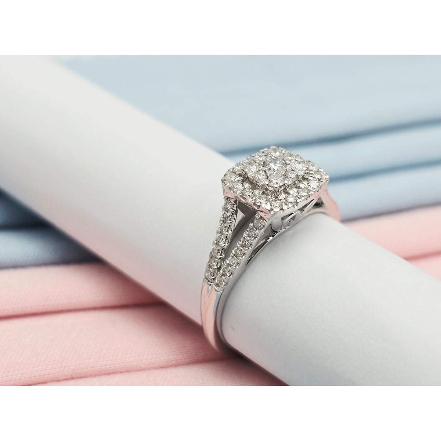 14K White Gold Ladies Diamond Halo Engagement Ring