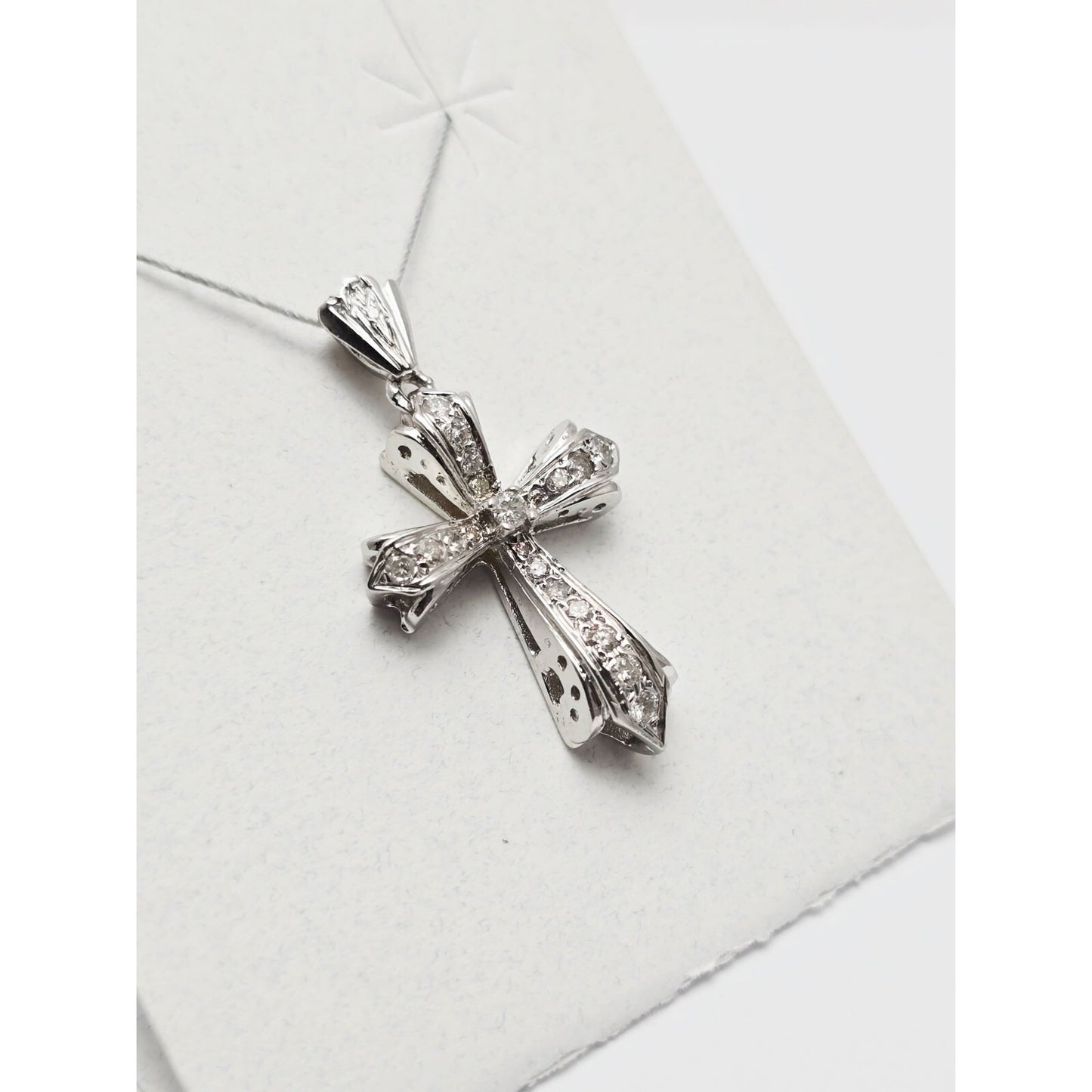 14K White Gold White Diamond Cross Pendant Charm