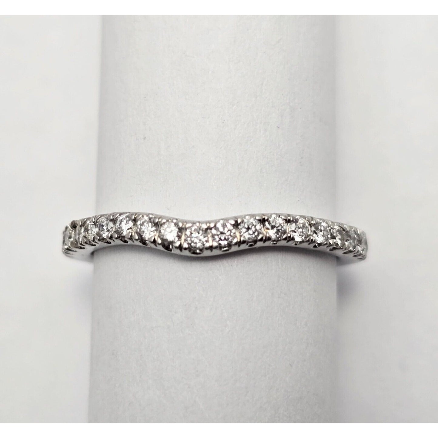 10K White Gold Single Row Diamond Curved Wedding Band Ring