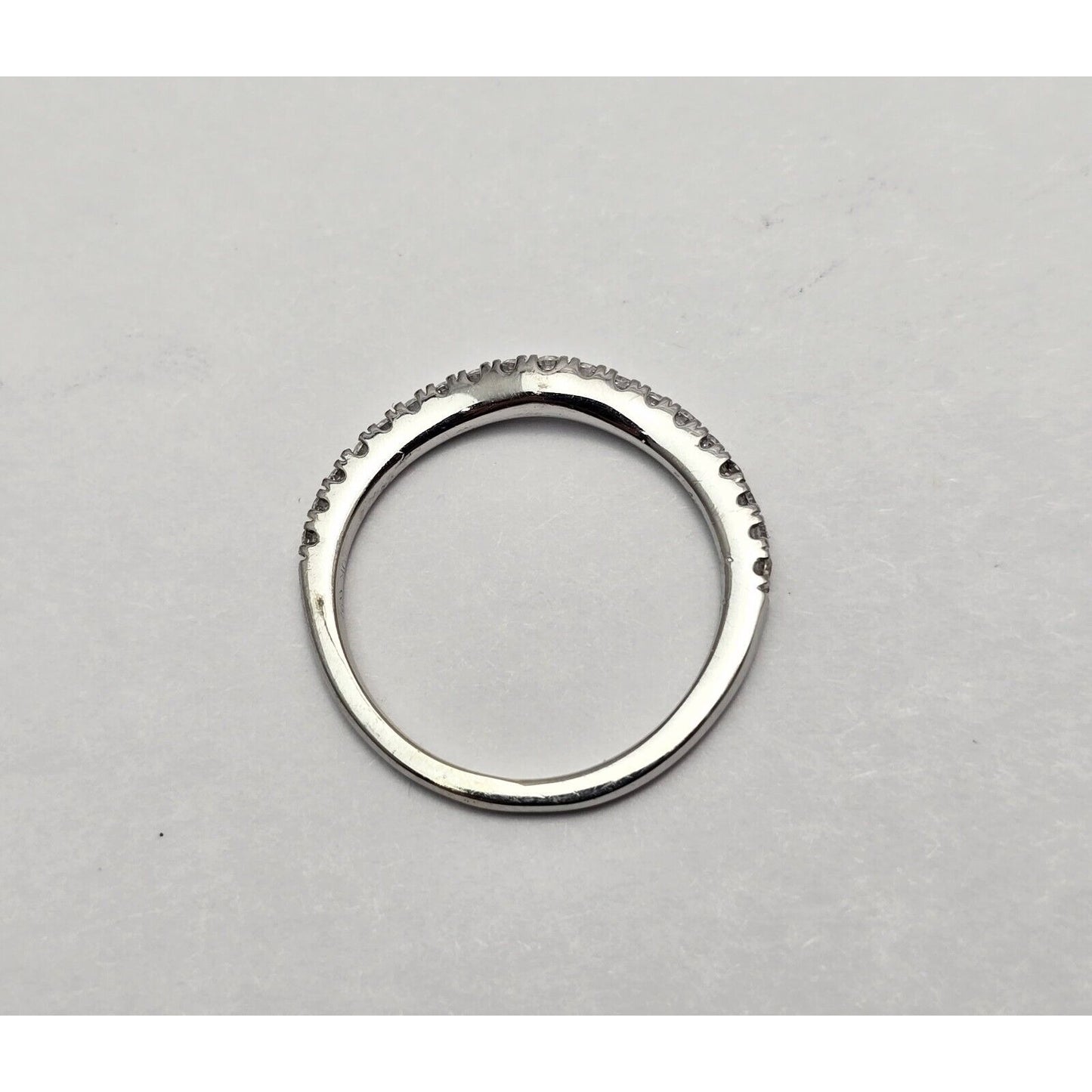 10K White Gold Single Row Diamond Curved Wedding Band Ring